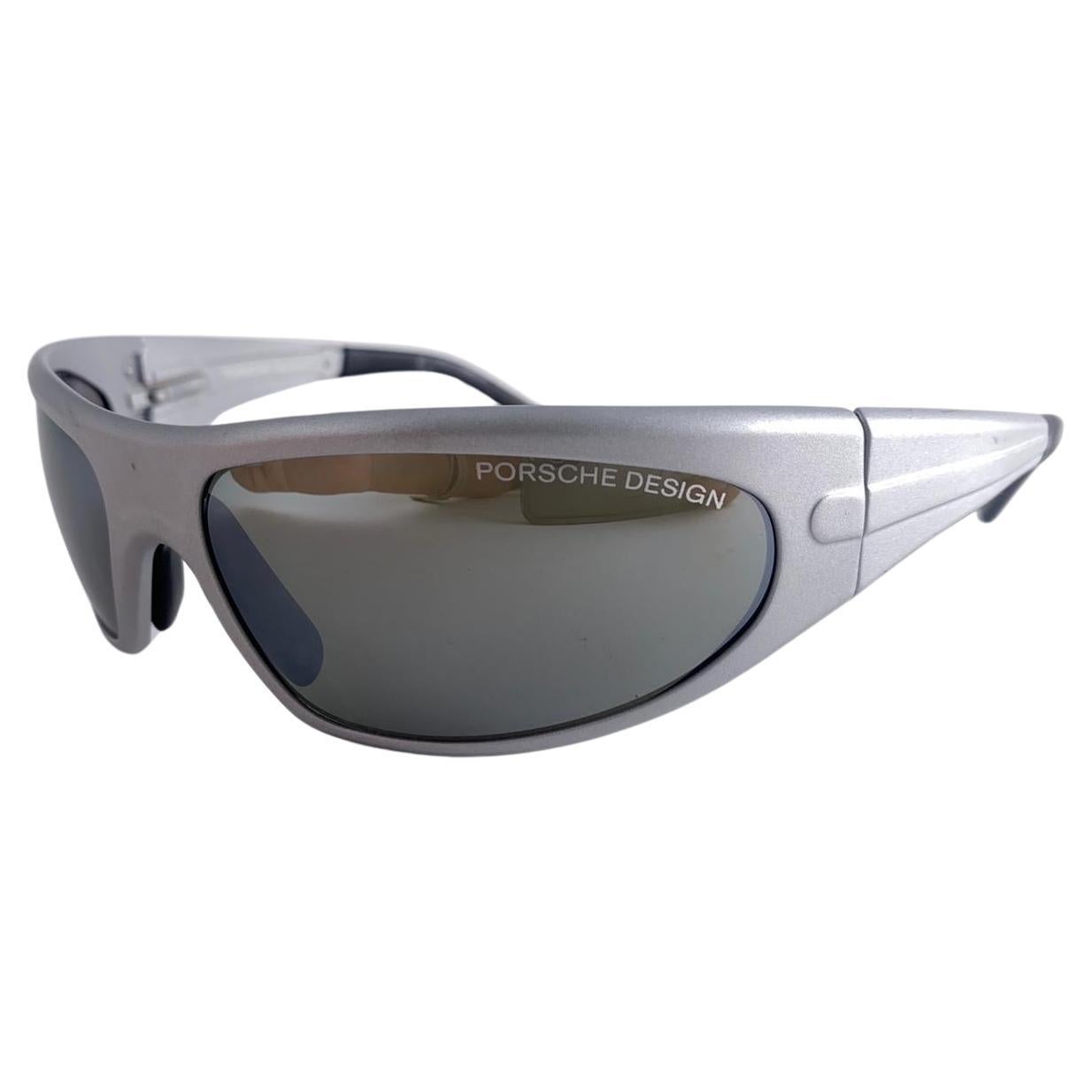 Neu Vintage Porsche P0073 Schild Mattgrauer Rahmen 1990 Sonnenbrille Österreich im Angebot