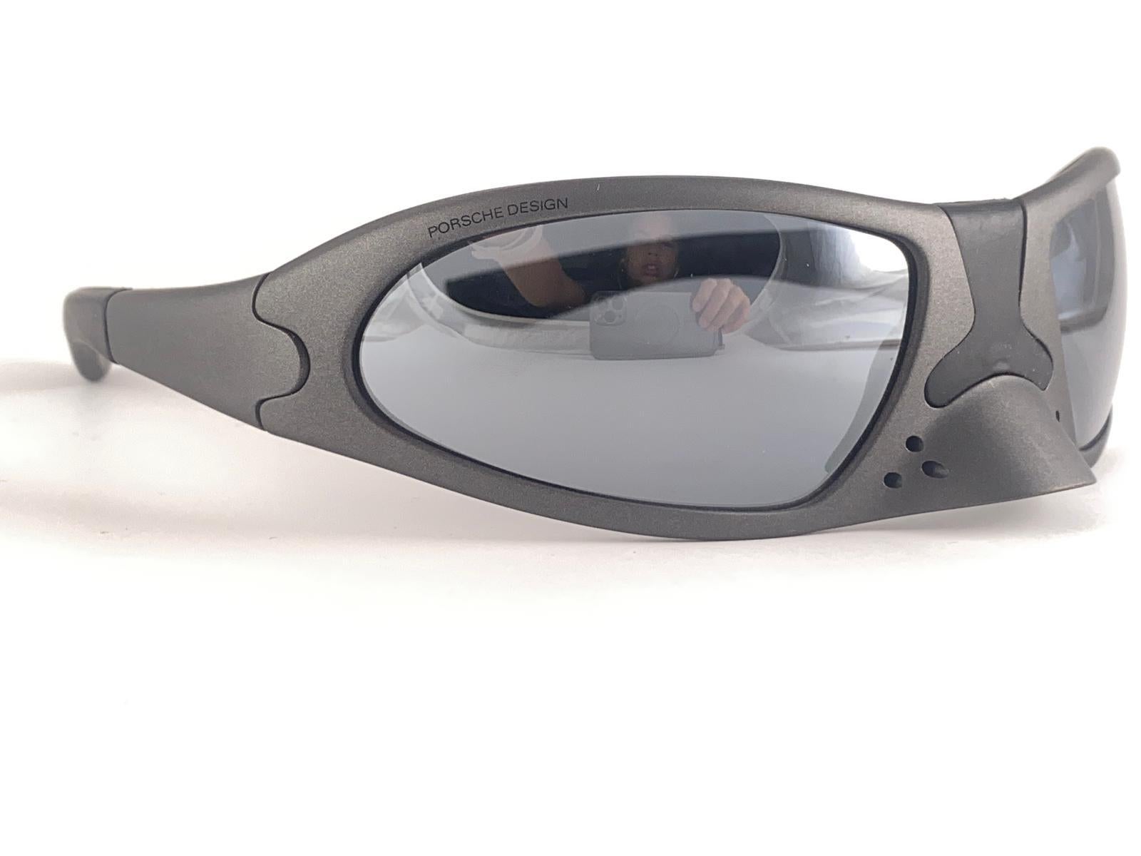 Women's or Men's New Vintage Porsche P3001 B Nose Guard Frame Silver Mirror Lens 1990 Sunglasses For Sale