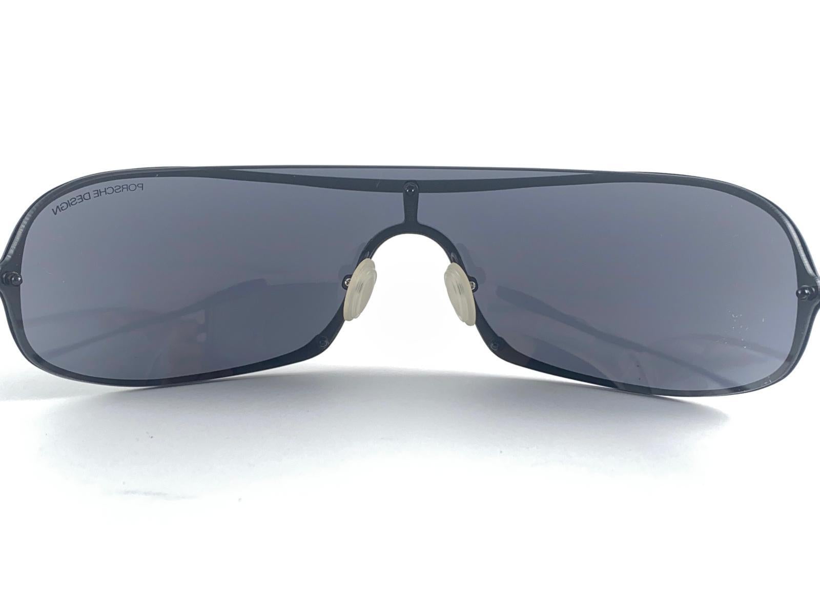 Women's or Men's New Vintage Porsche P3015 Shield Frame Blue 1990 Sunglasses Made in Ireland For Sale
