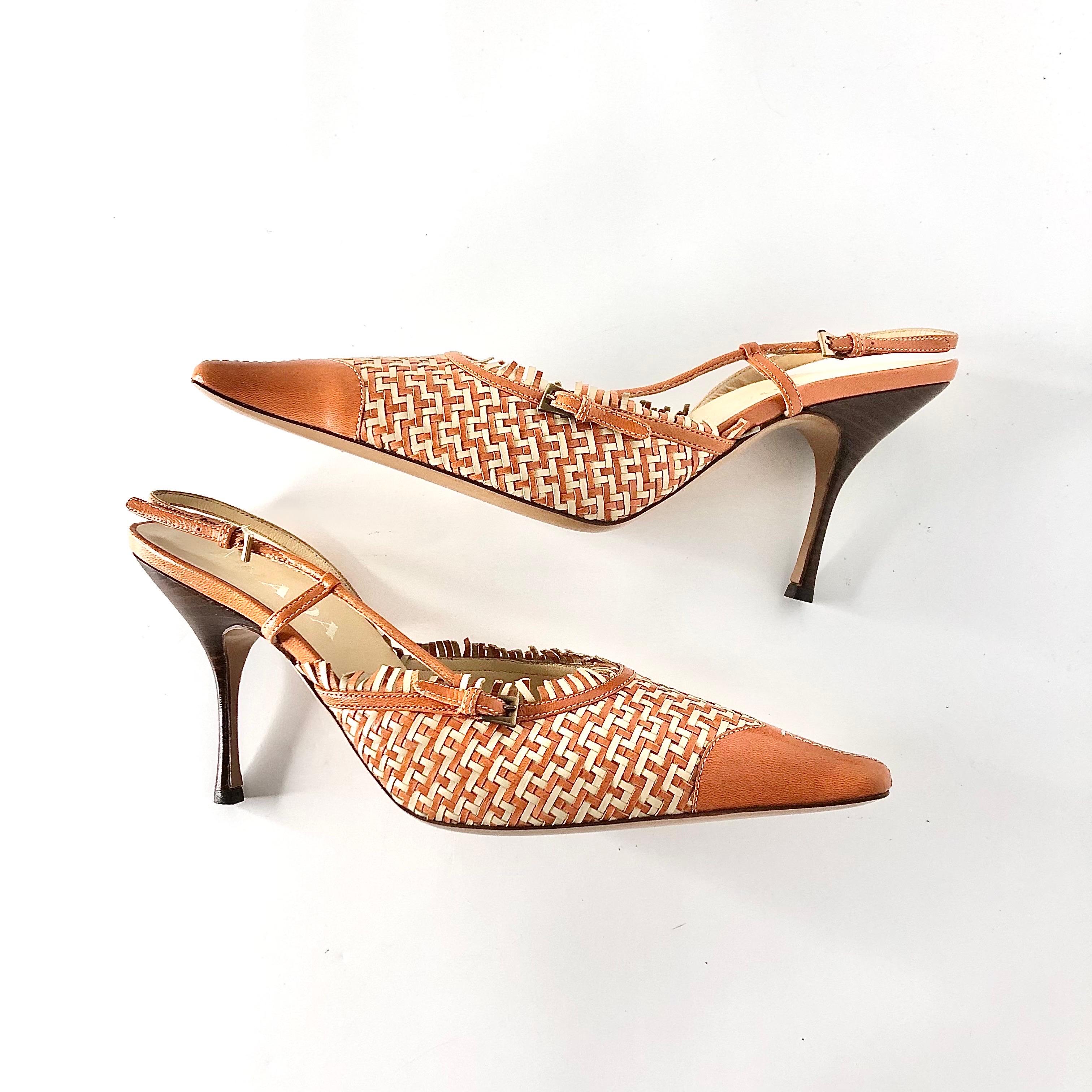 Donna NEW Vintage Prada Fringe and Buckle Detail Slingback Pointed Toe Pumps 38 in vendita