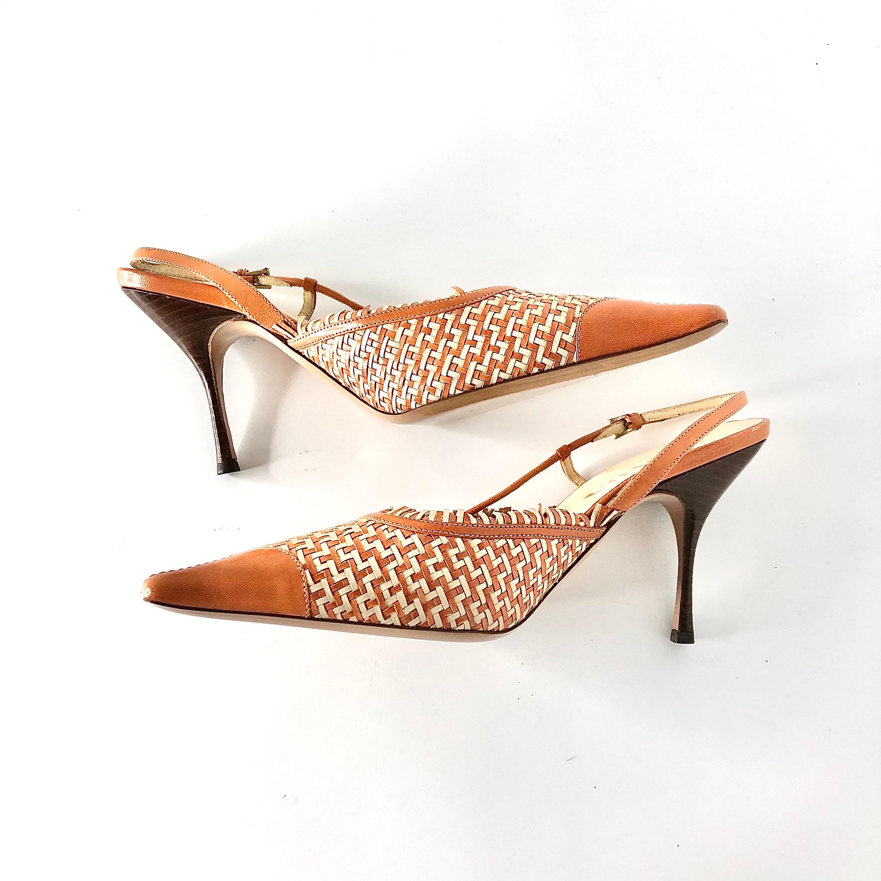 NEW Vintage Prada Fringe and Buckle Detail Slingback Pointed Toe Pumps 38 in vendita 1