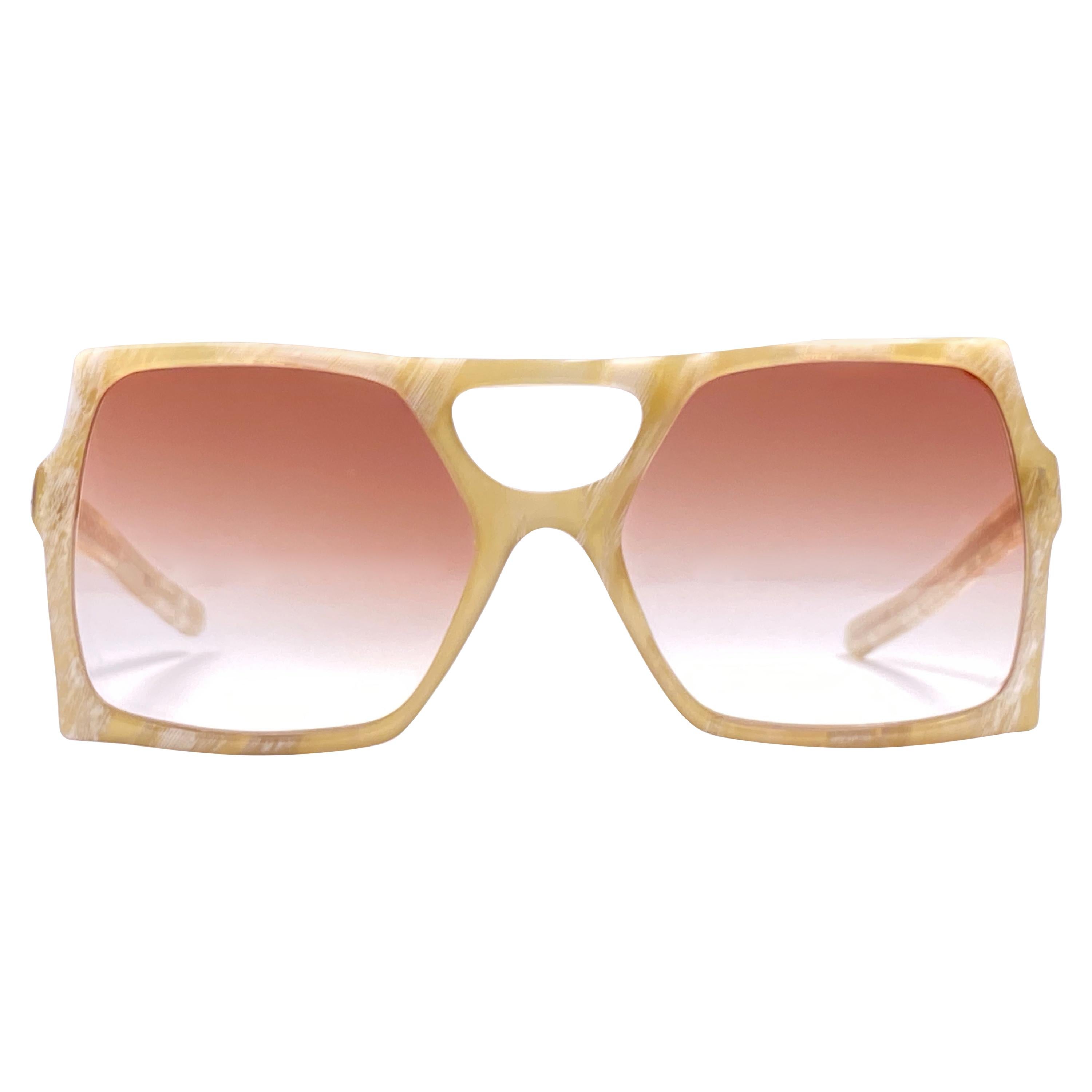 New Vintage Rare A.A Sutain Oversized Beige Sunglasses 1970's