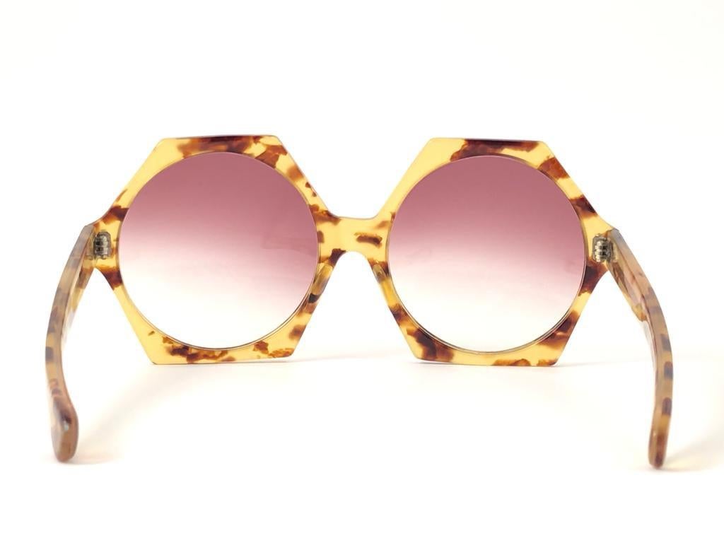 New Vintage Rare A.A Sutain Oversized Light Tortoise Sunglasses 1970's For Sale 1
