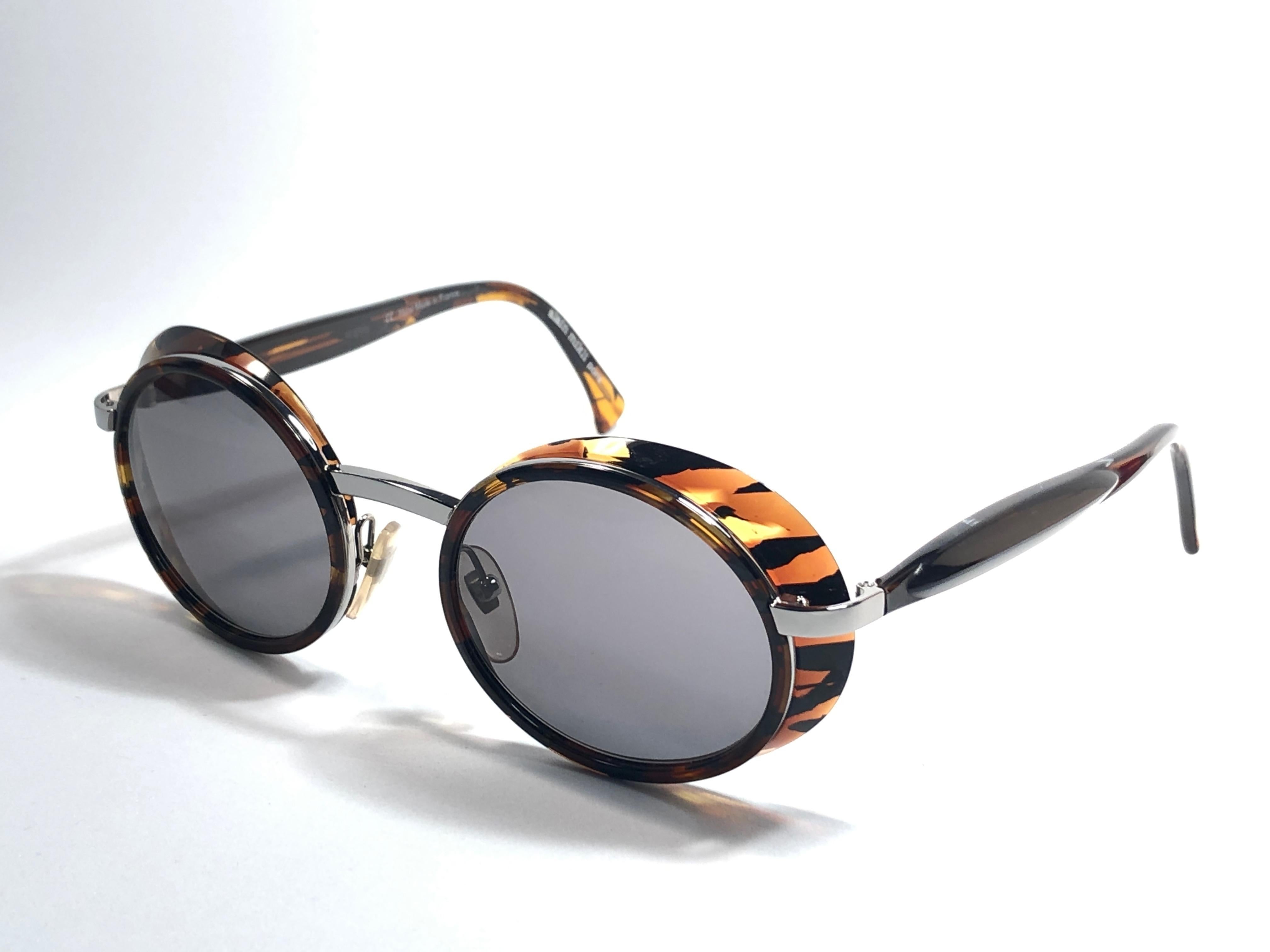 New Vintage Rare Alain Mikli 3124 Tortoise & Black France Sunglasses 1990 For Sale 6