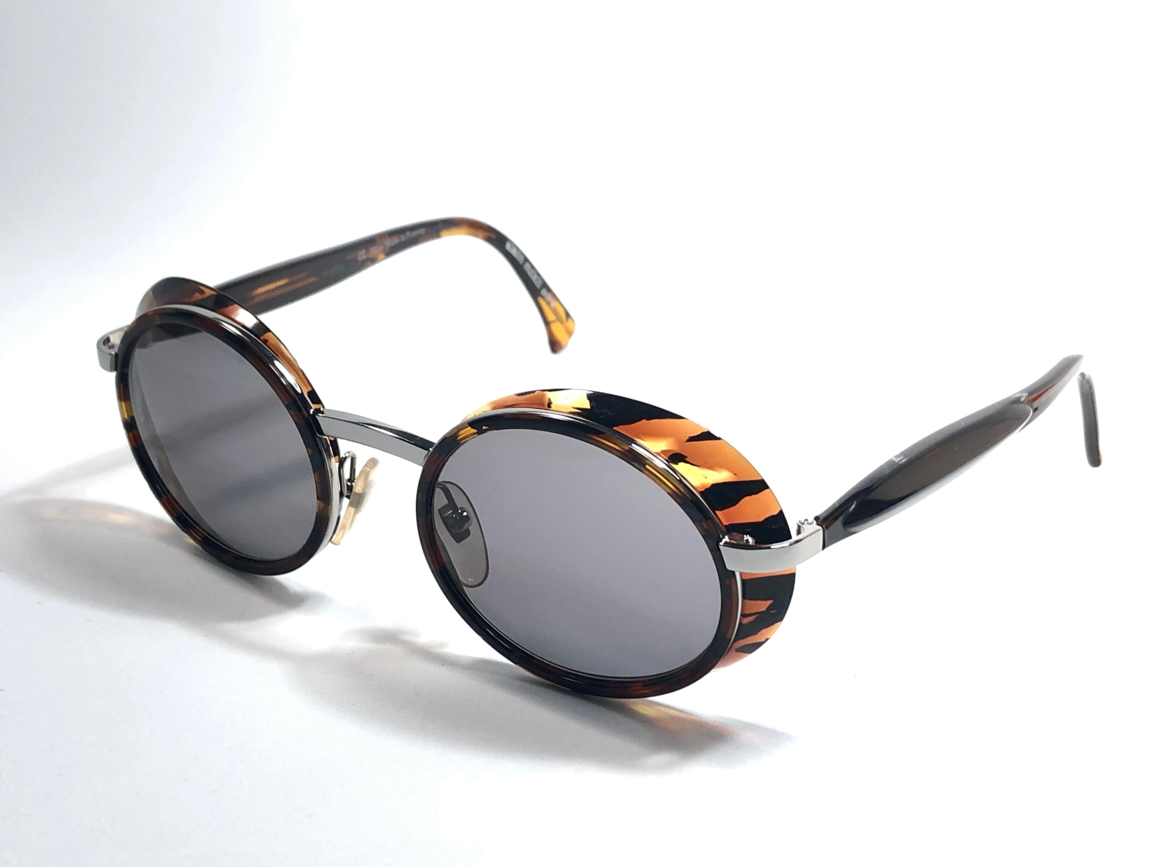 New Vintage Rare Alain Mikli 3124 Tortoise & Black France Sunglasses 1990 In New Condition For Sale In Baleares, Baleares