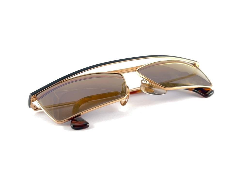 Seltener Alain Mikli im Vintage-Stil  623 Goldmaske-Sonnenbrille 1990 für Damen oder Herren im Angebot