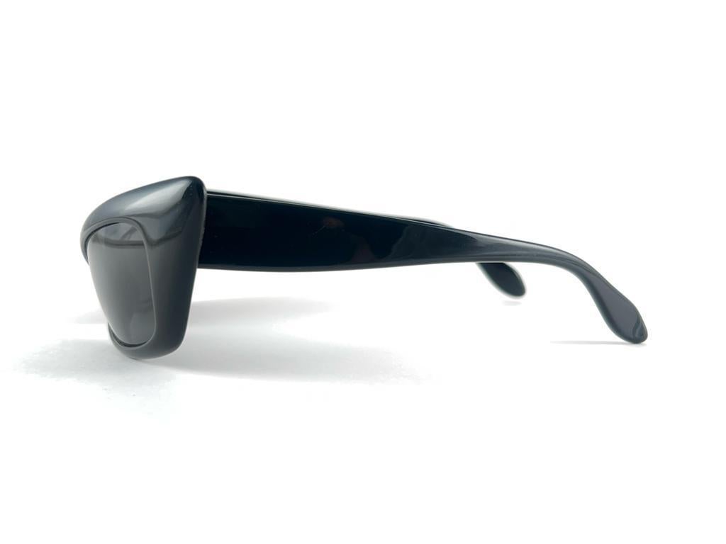 Women's or Men's New Vintage Rare Alain Mikli D308 Black Cat Eye France Sunglasses 1990'S For Sale