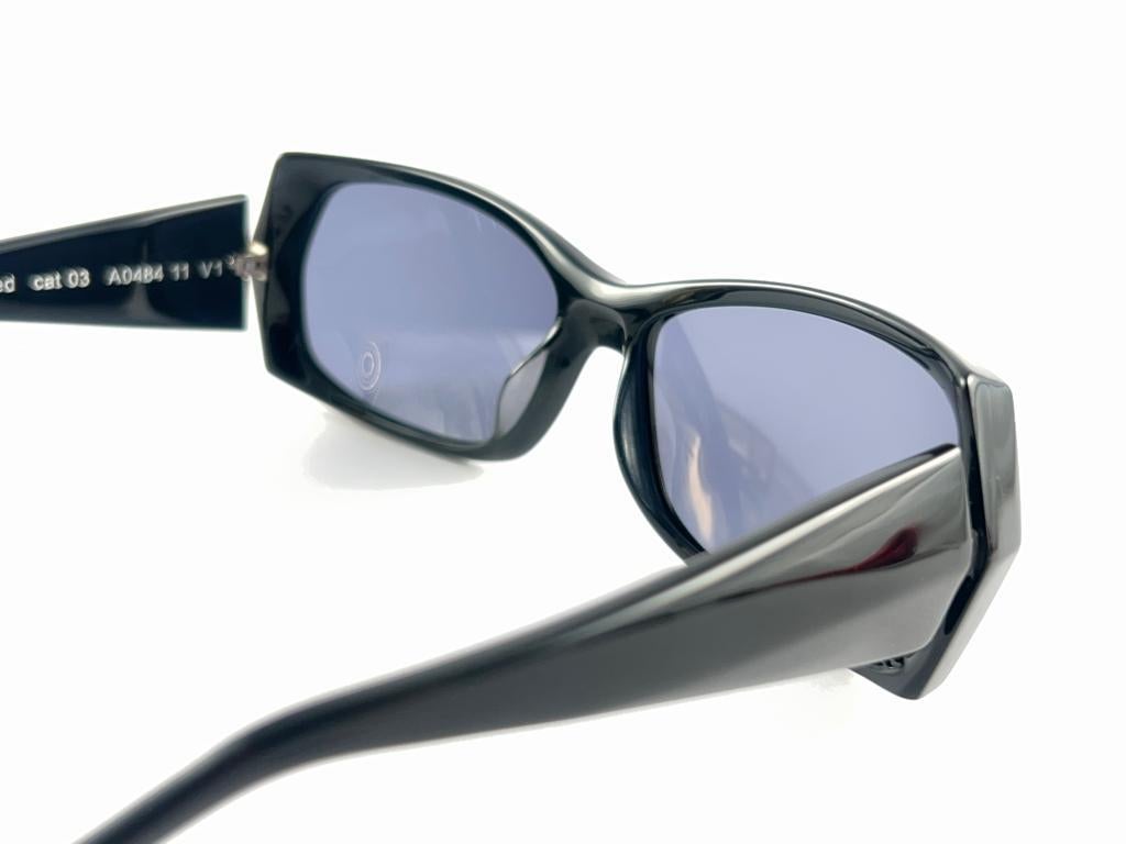 Women's or Men's New Vintage Rare Alain Mikli Polarized Cat 03 Black France Sunglasses 1990's For Sale