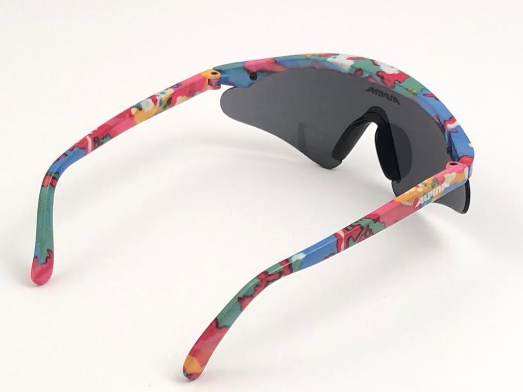 Neu Vintage Seltene Alpina Kleinste Mono-Lens 1980er Sonnenbrille in Babygröße im Angebot 3
