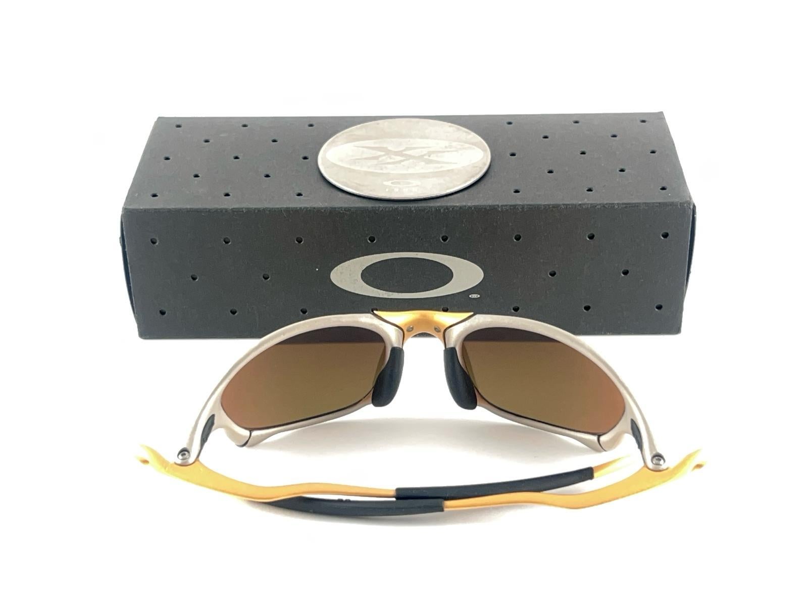 Neu Vintage Seltene Eichenholz Romeo XX 24 K Gold Iridium-Lenses 1999 Sonnenbrille  für Damen oder Herren im Angebot