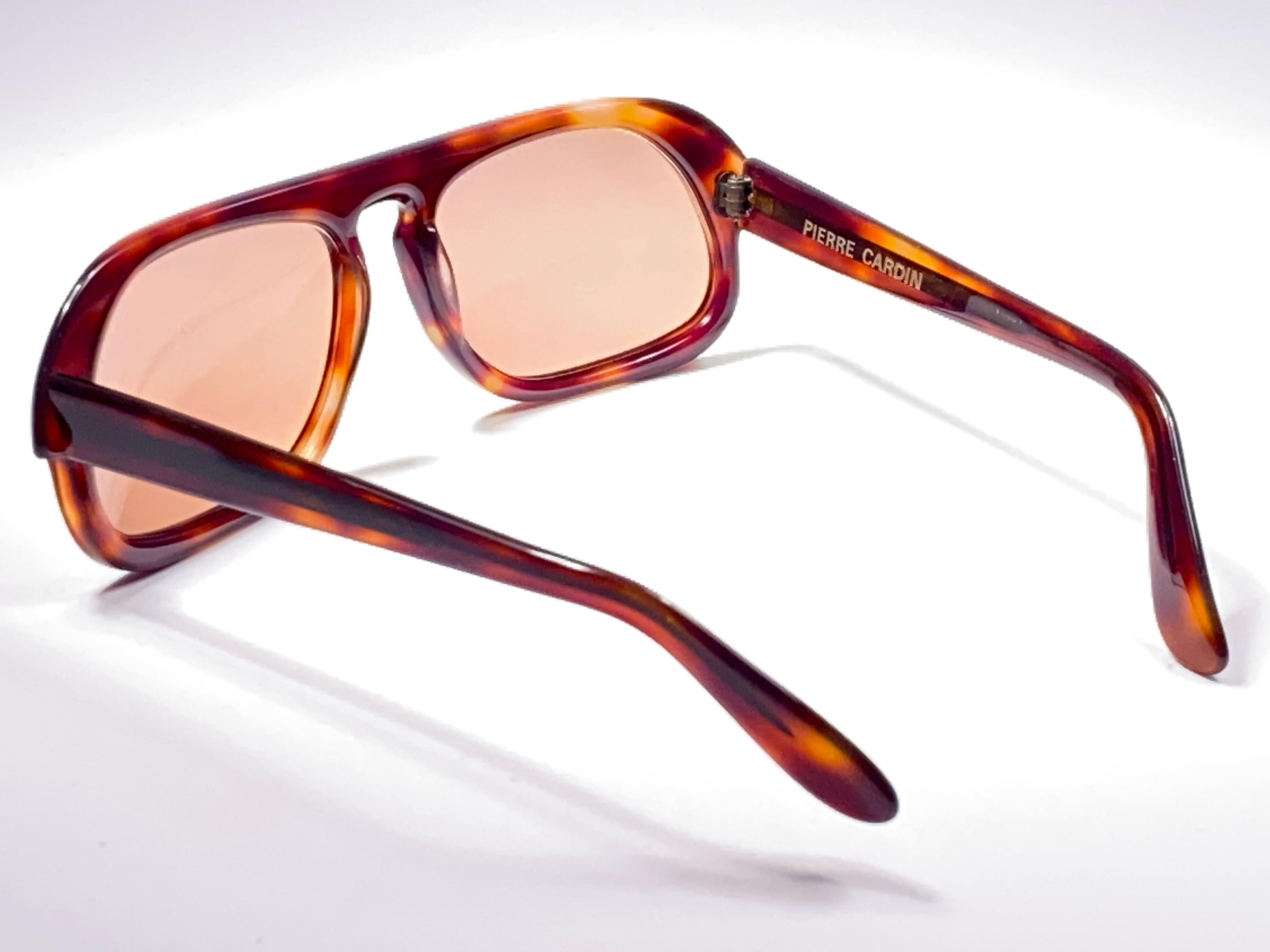 new-vintage-rare-pierre-cardin-c22-tortoise-michael-caine-1960-s