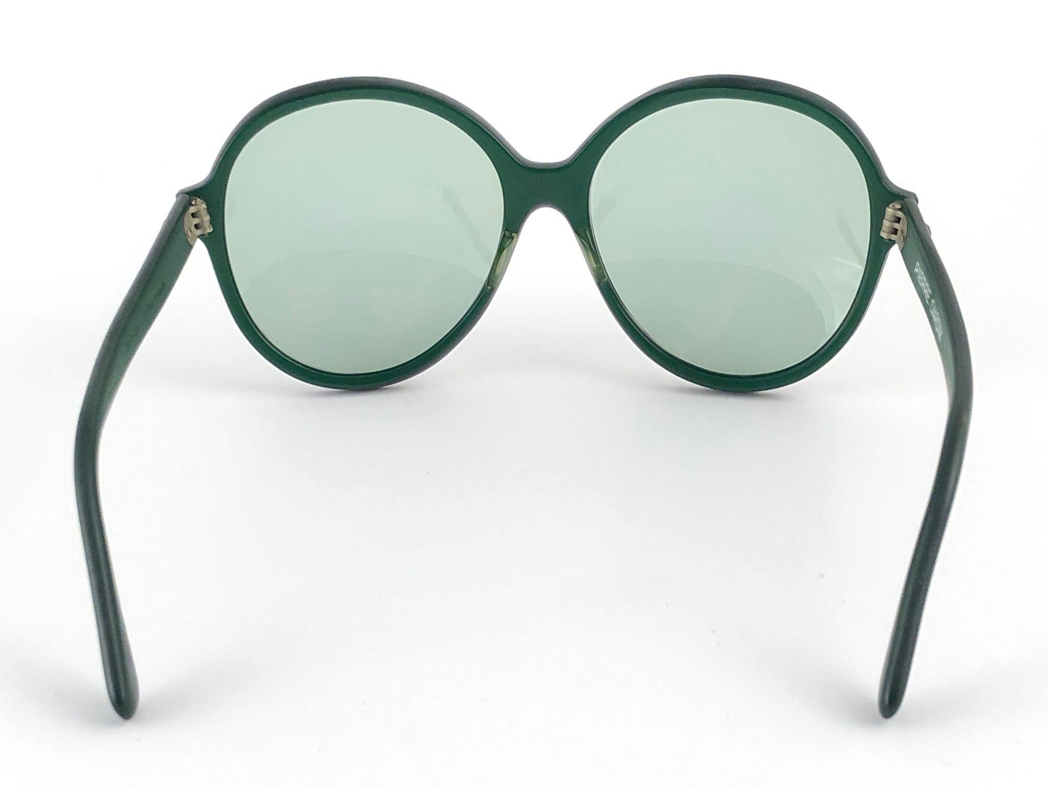New Vintage Rare Pierre Cardin Dark Green Oversized 1960's sunglasses For Sale 4