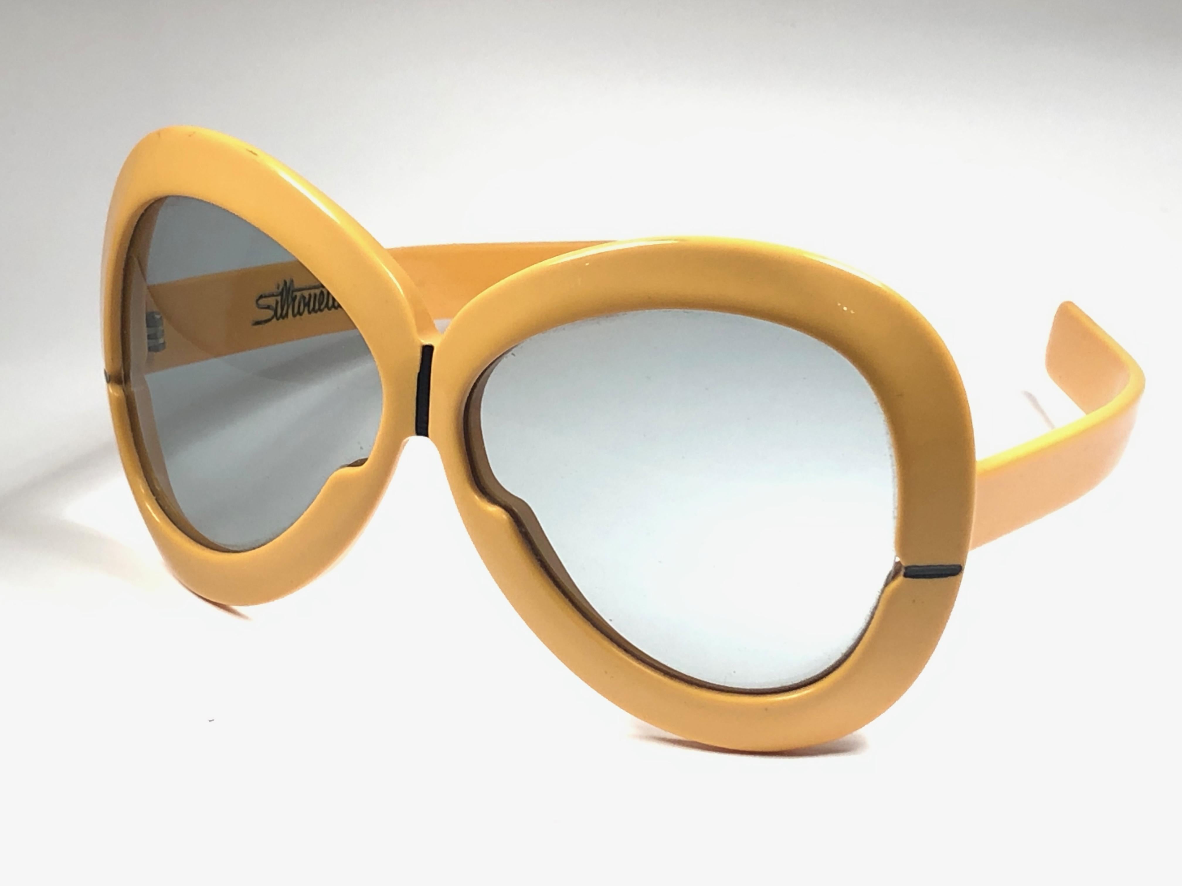 New Vintage Rare Silhouette Futura 561 Ochre Collector Item 1970 Sunglasses  For Sale 3