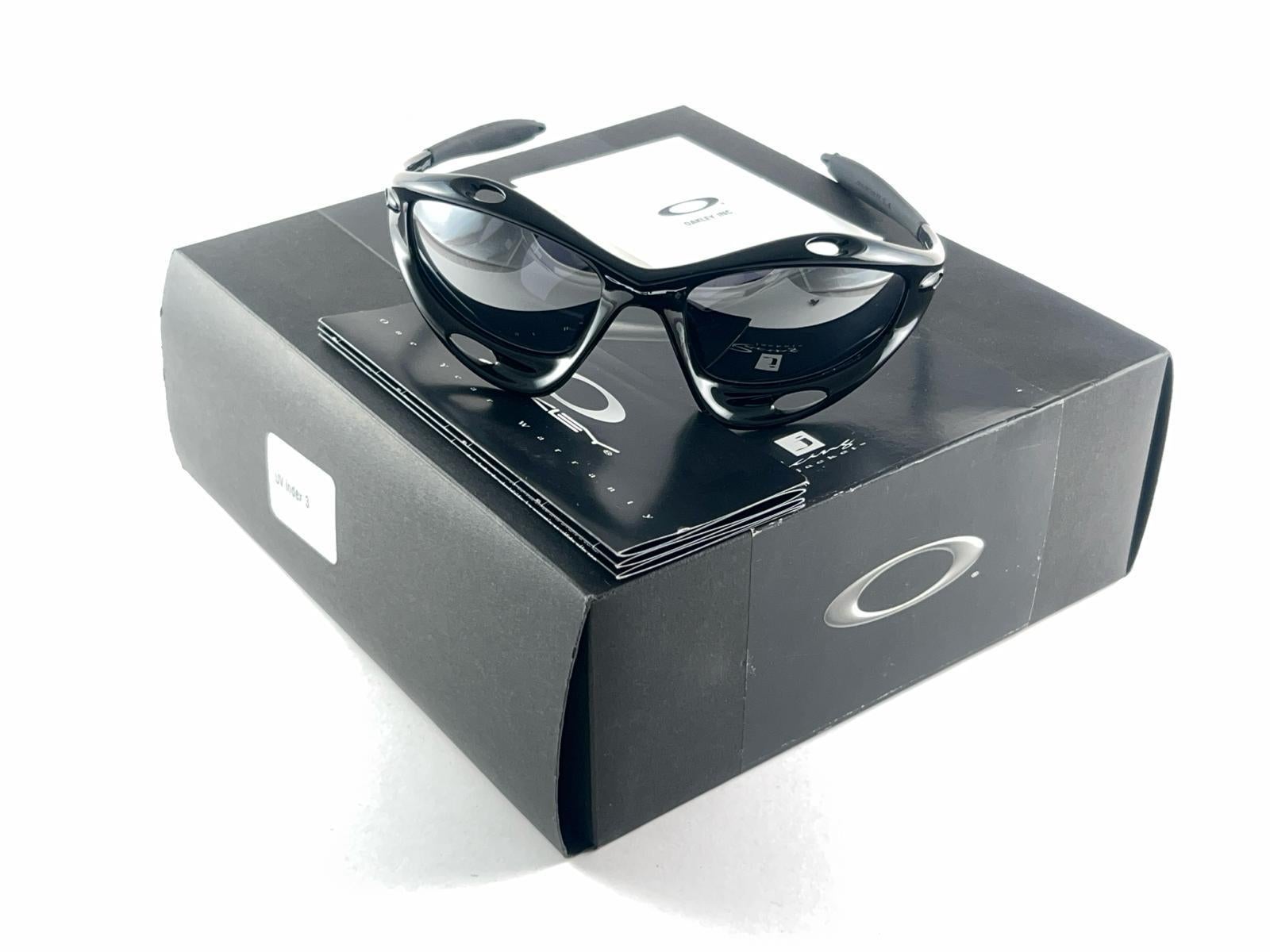 Women's or Men's New Vintage Rare Sports Oakley Racing Jacket Gen 1 Black 1997 Sunglasses