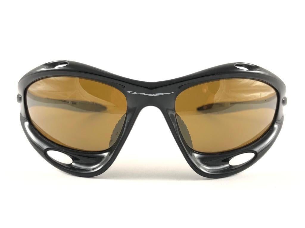 New Vintage Rare Sports Oakley Racing Jacket Gen 1 Black 1997 Sunglasses  For Sale at 1stDibs