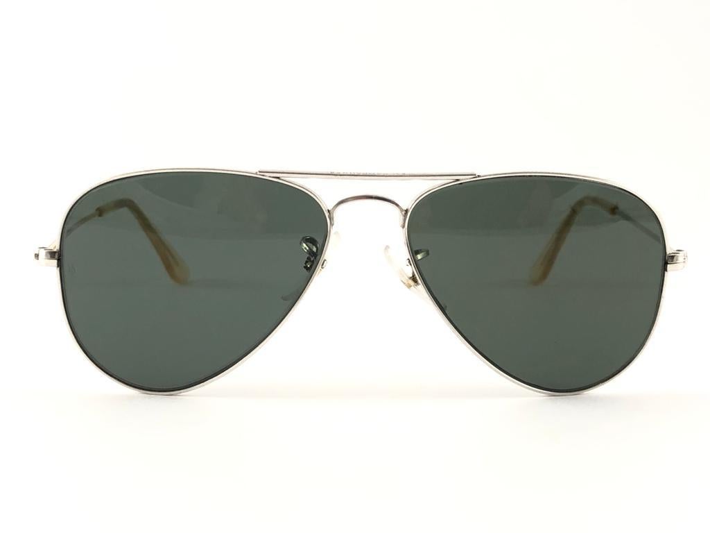 Neu Vintage Ray Ban Aviator 12K 52MM Gold Grau Lens Kids Edition B&L Sonnenbrille, Neu, Vintage im Angebot 7