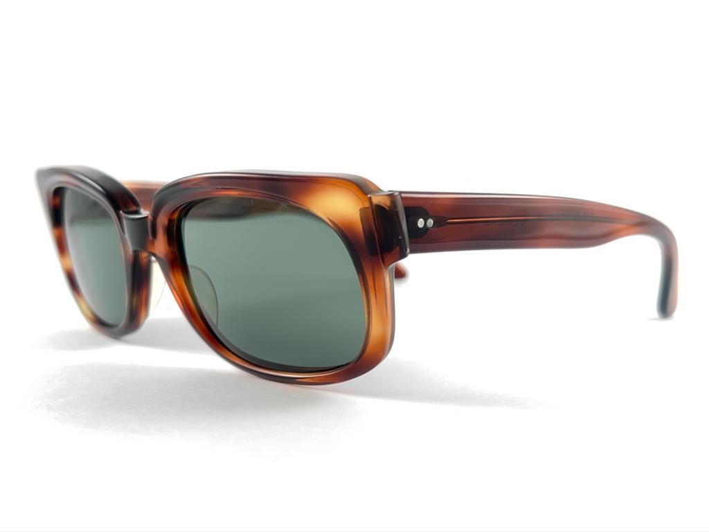 Graue Vintage Ray Ban Bengal-Sonnenbrille Usa B&L aus der Mitte des Jahrhunderts, 1960er Jahre im Angebot 12