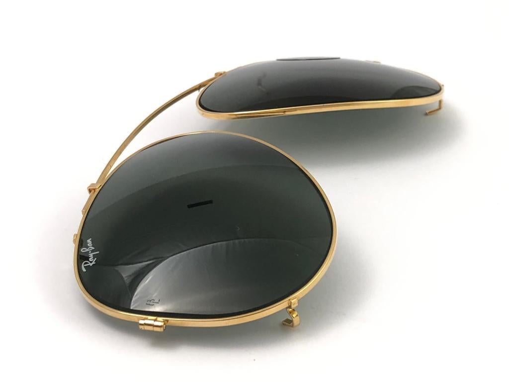 Rare Ray Ban B&L Aviator 62MM Clip on.

Made in USA.

This item may show minor sign of wear due to storage.

