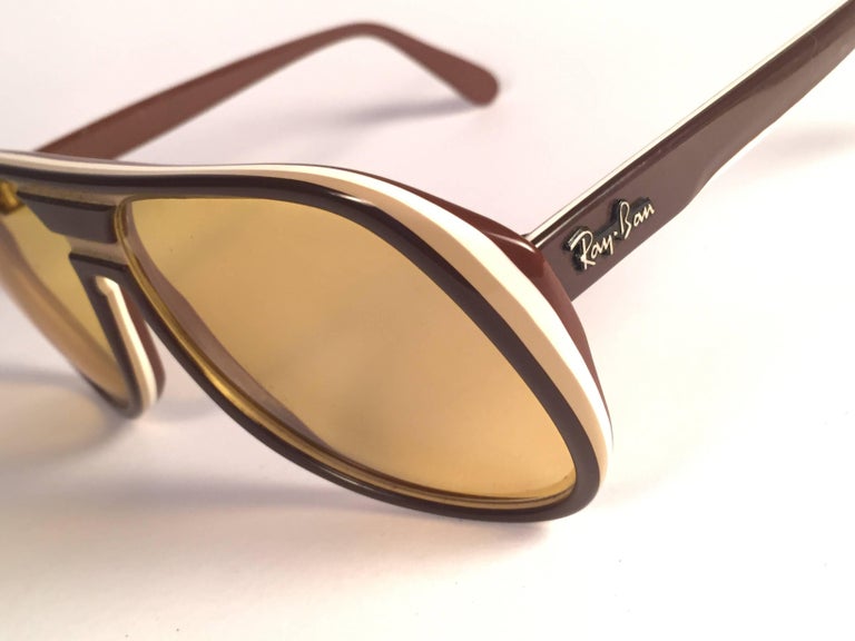 New Vintage Ray Ban B&L Timberline Ambermatic Mirror Lenses Sunglasses USA  at 1stDibs