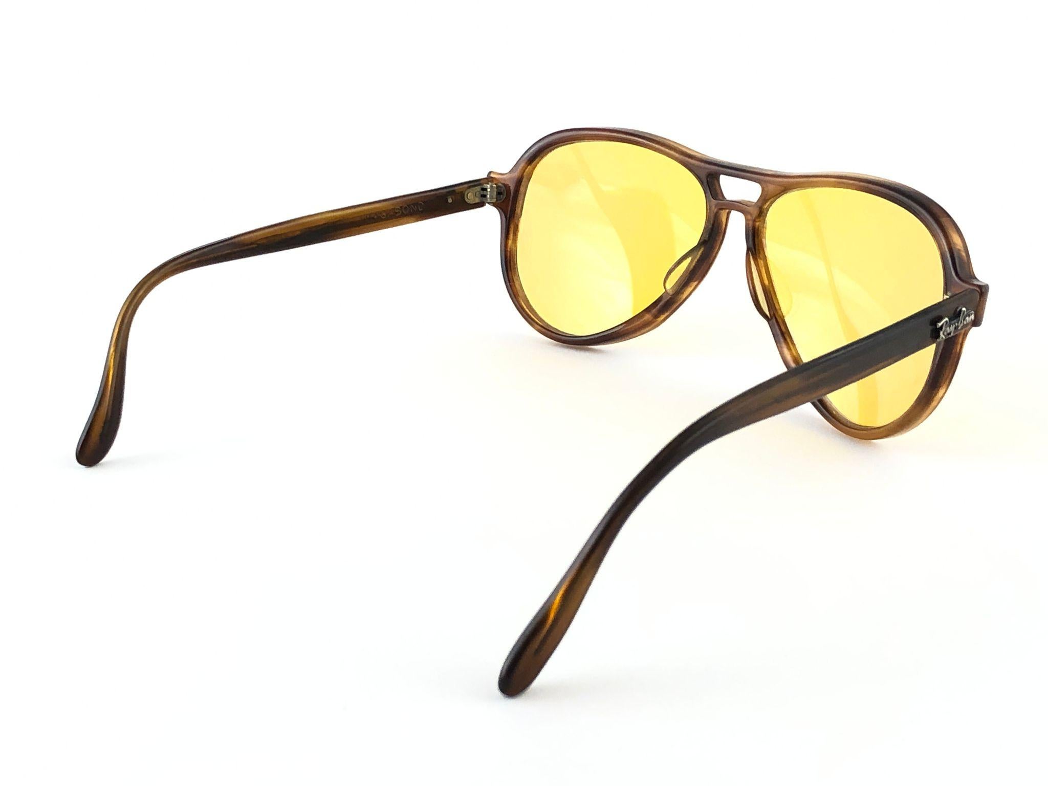 Brown New Vintage Ray Ban B&L Vagabond Tortoise Ambermatic Lenses Sunglasses USA