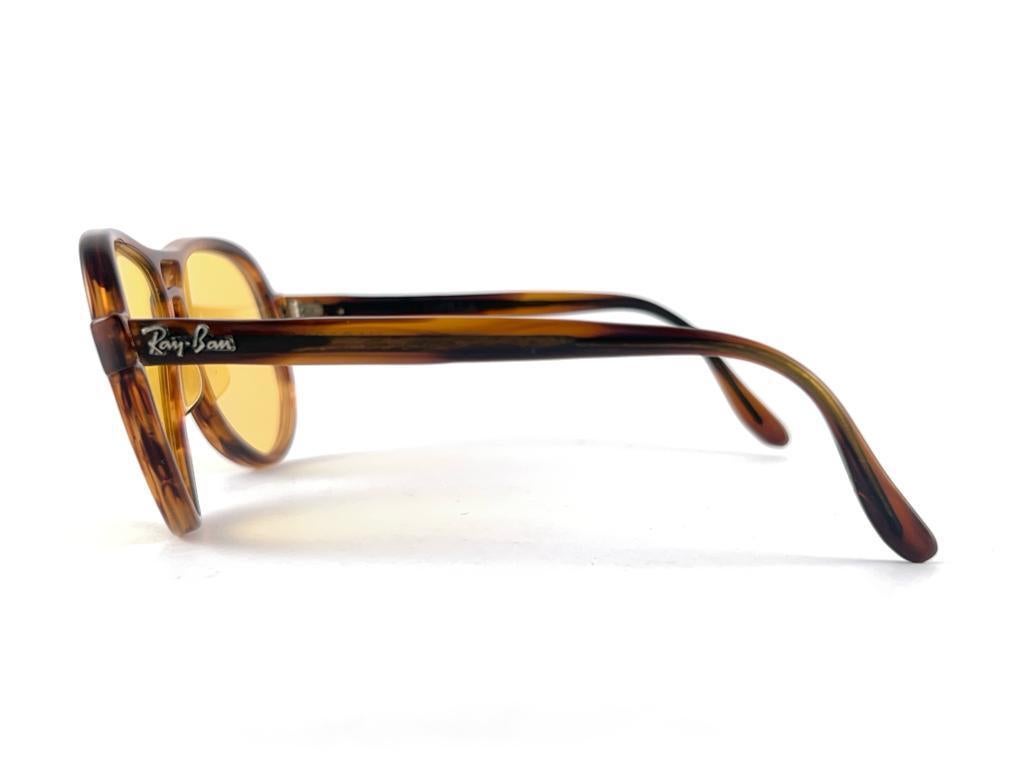 New Vintage Ray Ban B&L Vagabond Tortoise Ambermatic Lenses Sunglasses USA 2