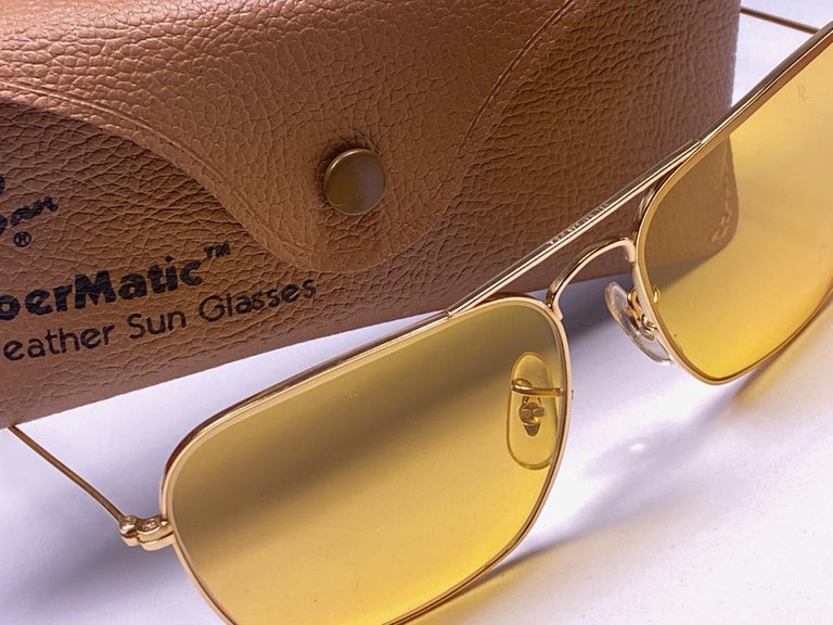 New Vintage Ray Ban Caravan Gold Ambermatic Lenses 1970's B&L