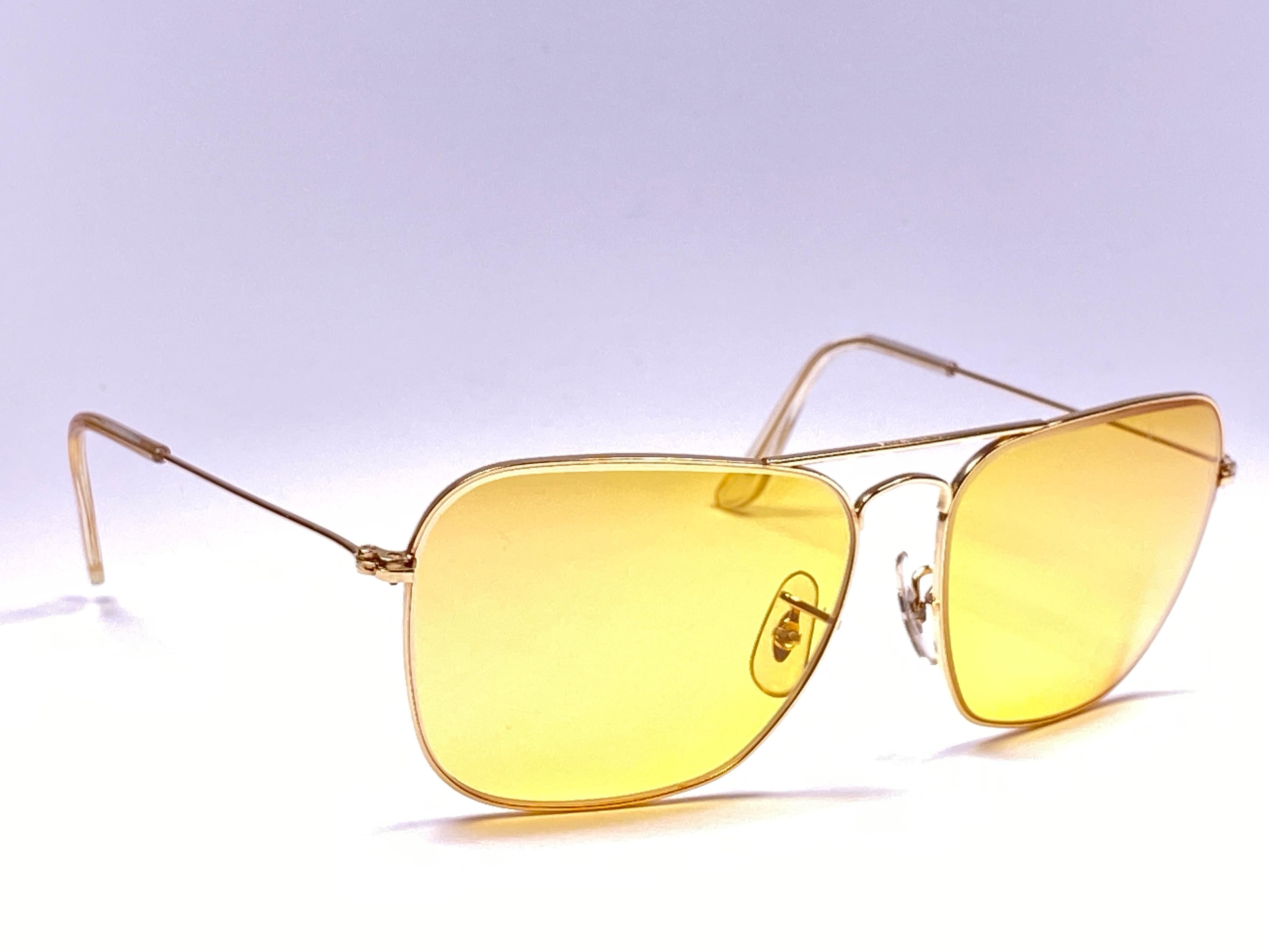 Brown New Vintage Ray Ban Caravan Gold Ambermatic Lenses 1970's B&L Sunglasses