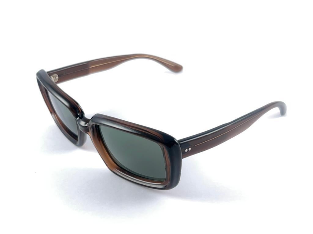 Graue Vintage Ray Ban Cimarron-Sonnenbrille Usa B&L aus der Mitte des Jahrhunderts, 1960er Jahre im Angebot 4