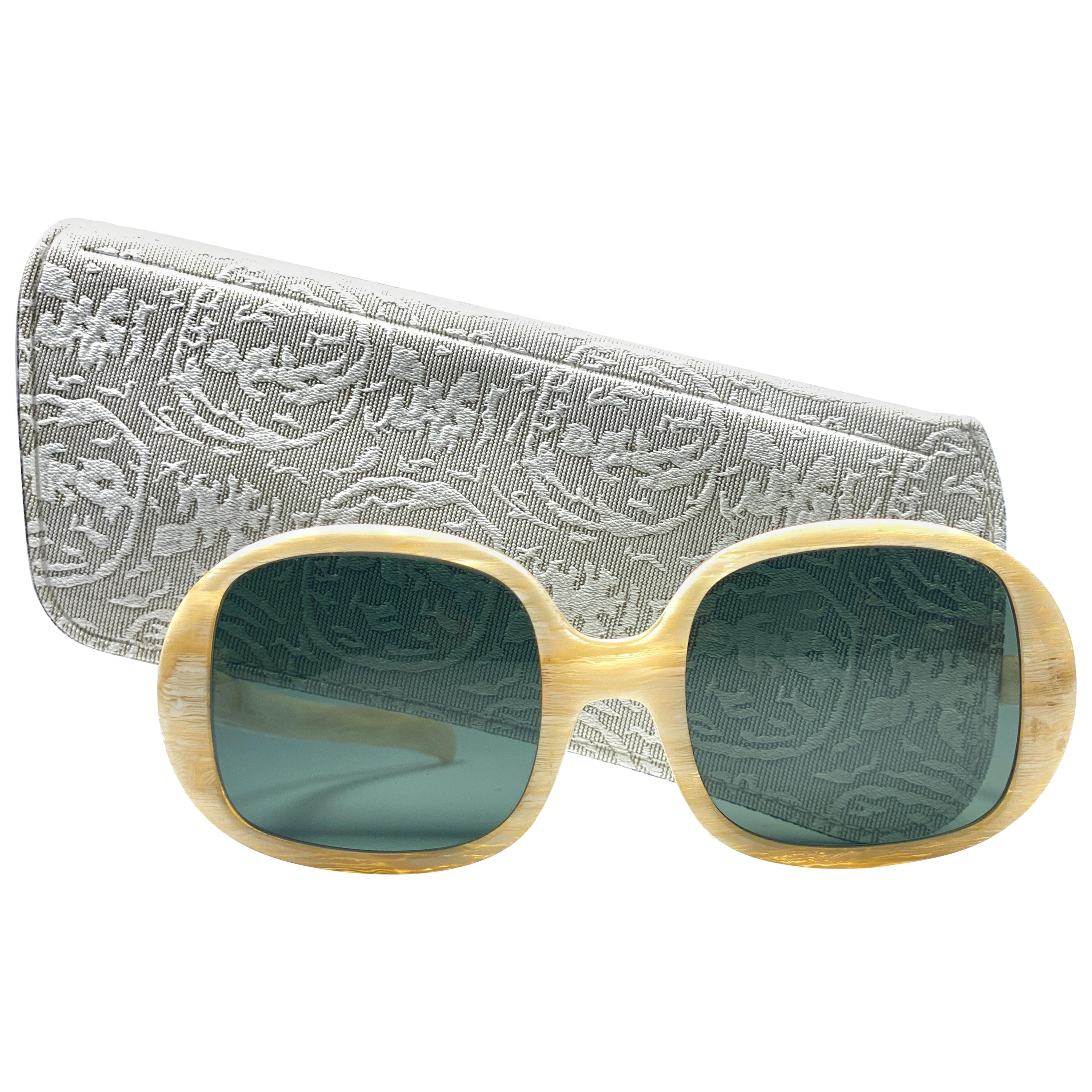 New Vintage Ray Ban Kilaine Beige G15 Grey Lenses 1960 Sunglasses 