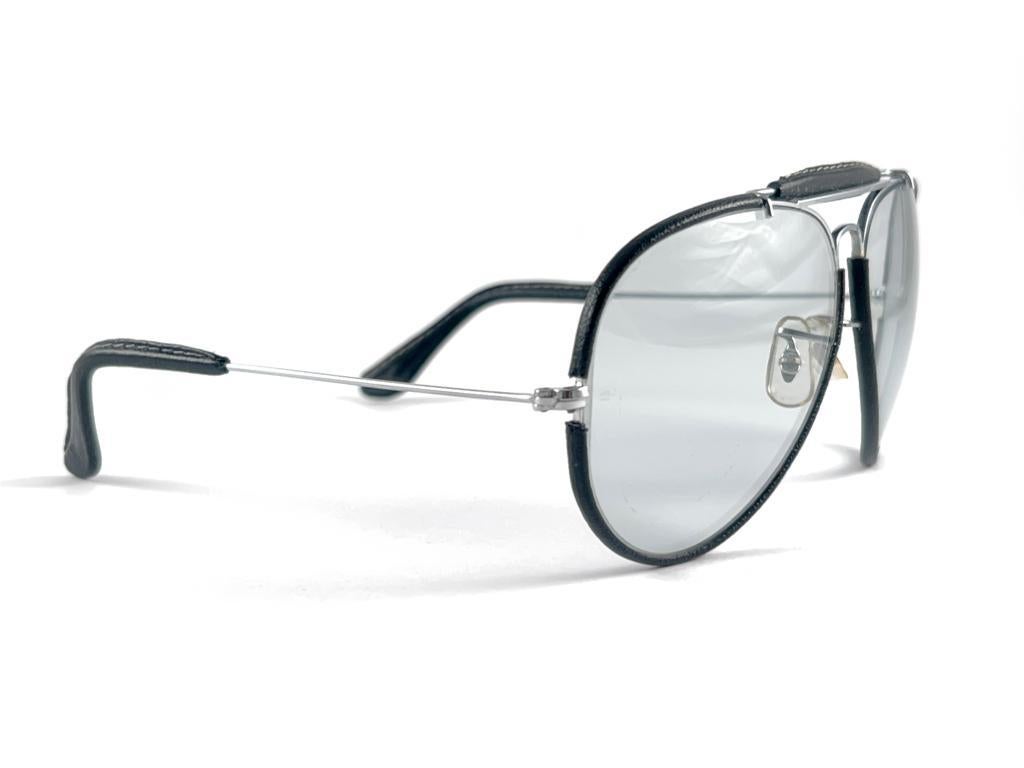 Nuovo Occhiali da sole vintage Ray Ban Leathers Black Outdoorsman 62MM modificabile in vendita 3