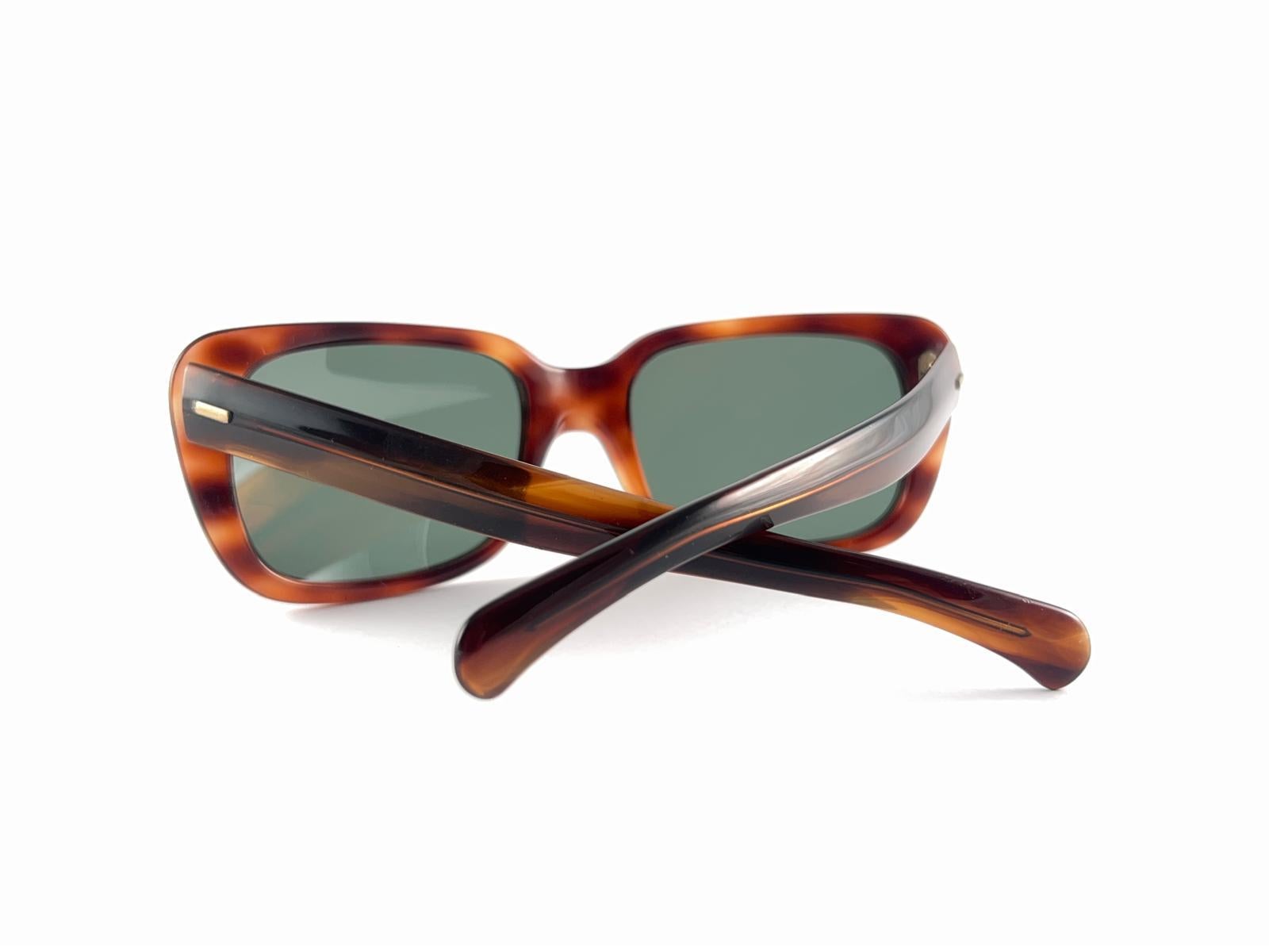 New Vintage Ray Ban Monti Tortoise 1970's Grey Lenses USA Sunglasses For Sale 7