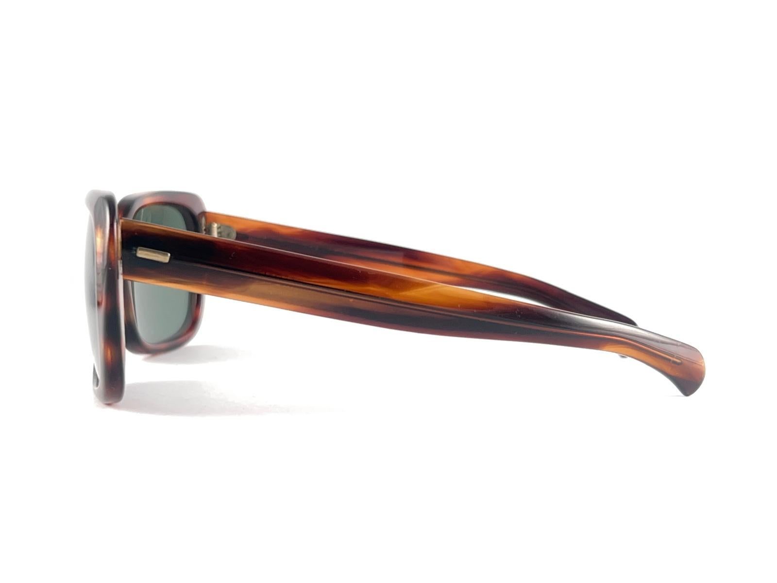 Women's or Men's New Vintage Ray Ban Monti Tortoise 1970's Grey Lenses USA Sunglasses For Sale