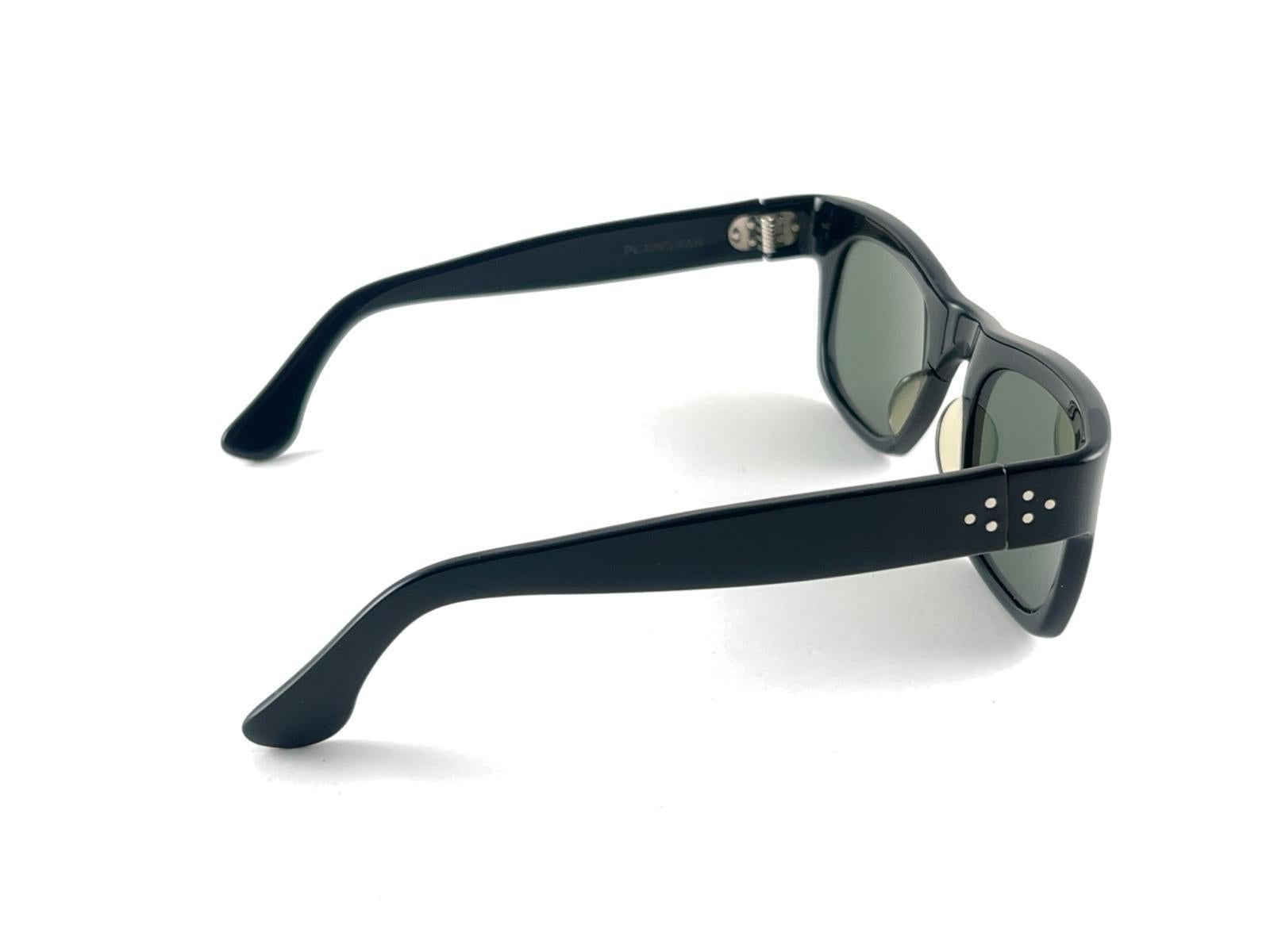 Women's or Men's New Vintage Ray Ban Plainsman 1960's Mid Century G15 Lens USA B&L Sunglasses For Sale