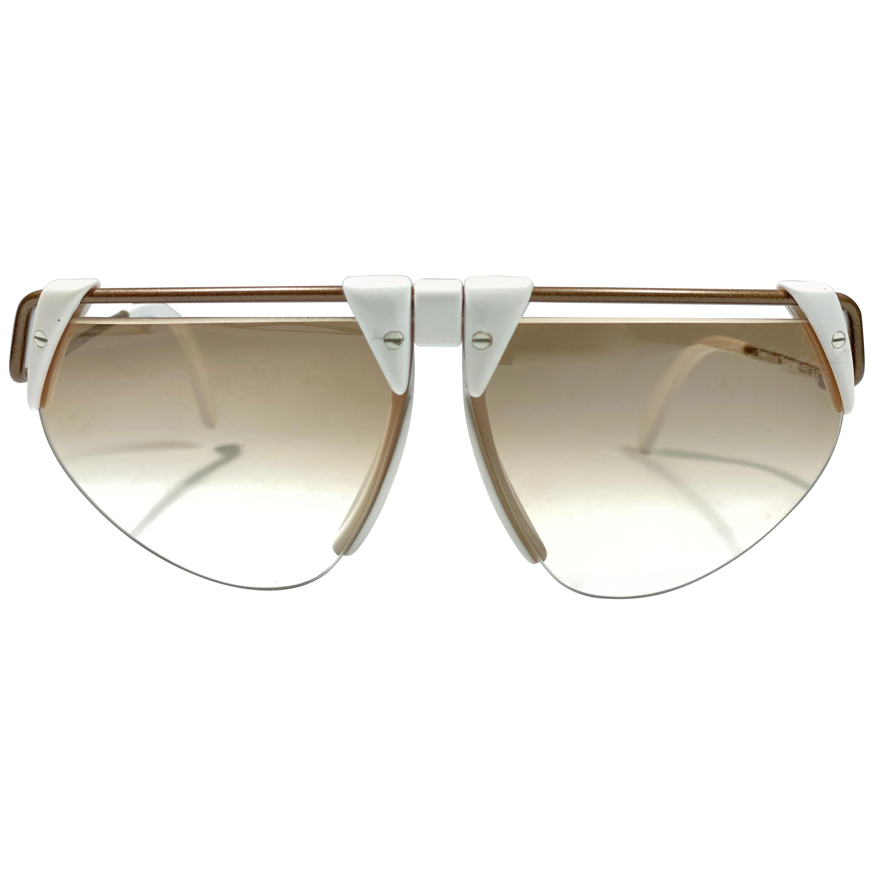 New Vintage Rodenstock 1757 Polar White Futuristic 1980's Sunglasses en vente