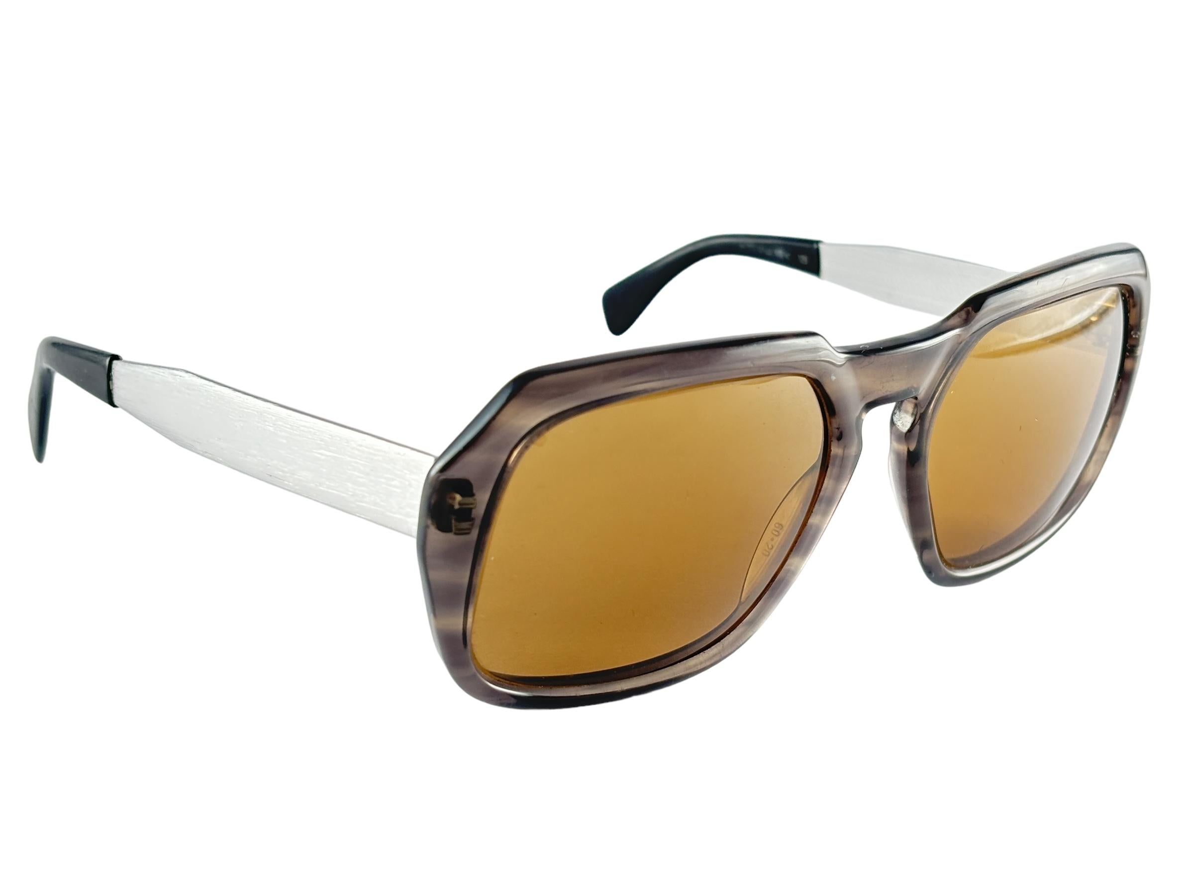 New Vintage Rodenstock Molveno Oversized Metallic Brown 1970's Sunglasses In Excellent Condition For Sale In Baleares, Baleares