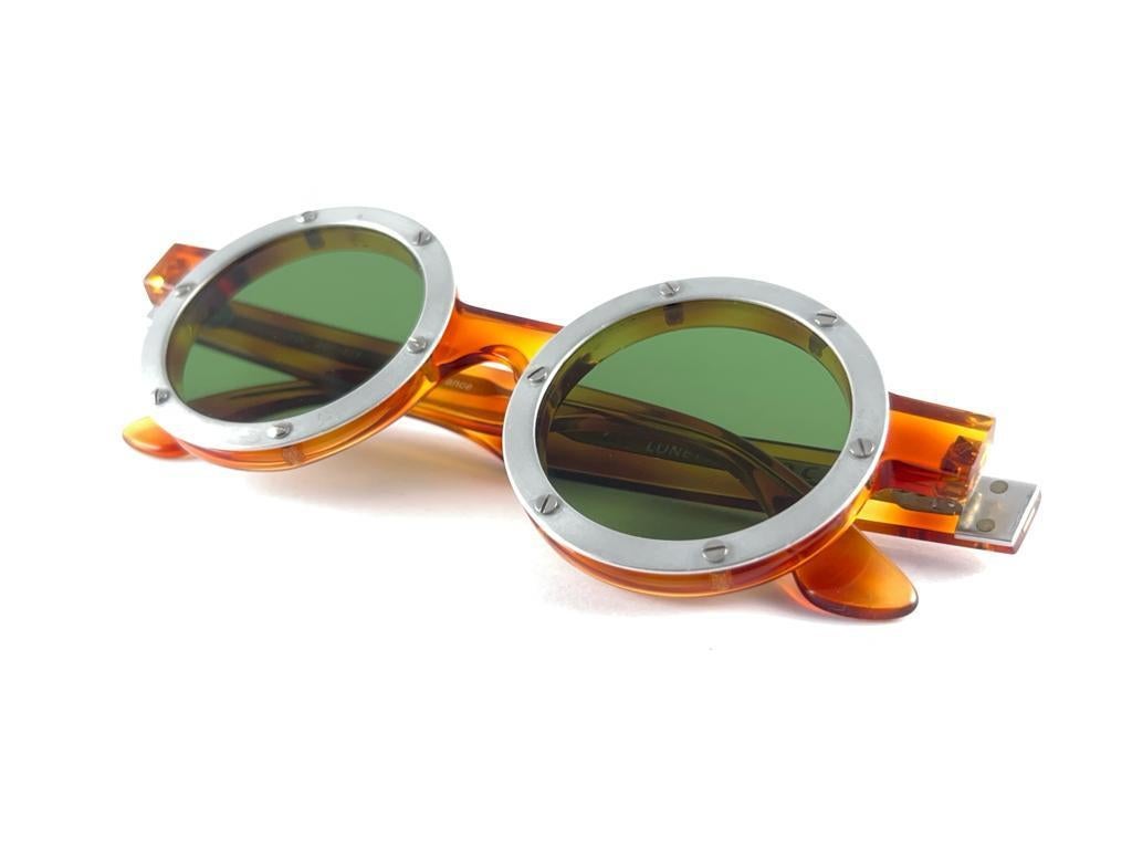 New Vintage Round IDC Translucent Amber & Silver Sunglasses 80's France en vente 9