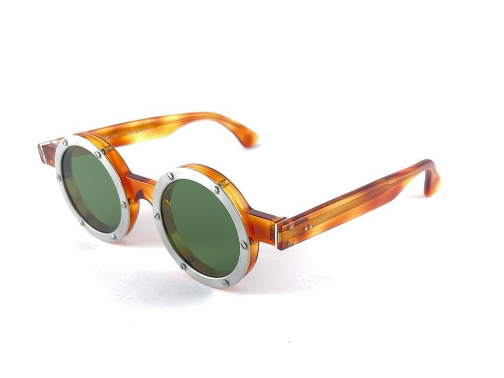 New Vintage Round IDC Translucent Amber & Silver Sunglasses 80's France For Sale 1