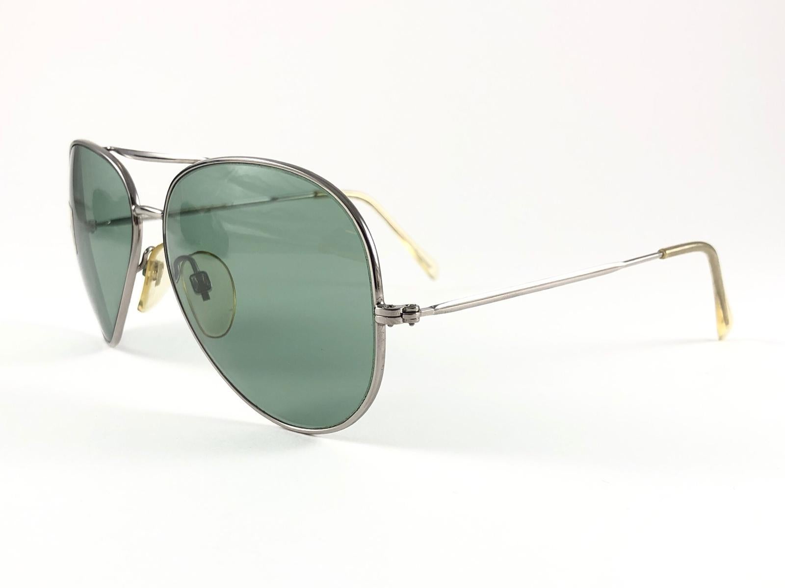 New Vintage Safilo Jet Silver Aviator Frame 1980's Sunglasses Made in Italy For Sale 1