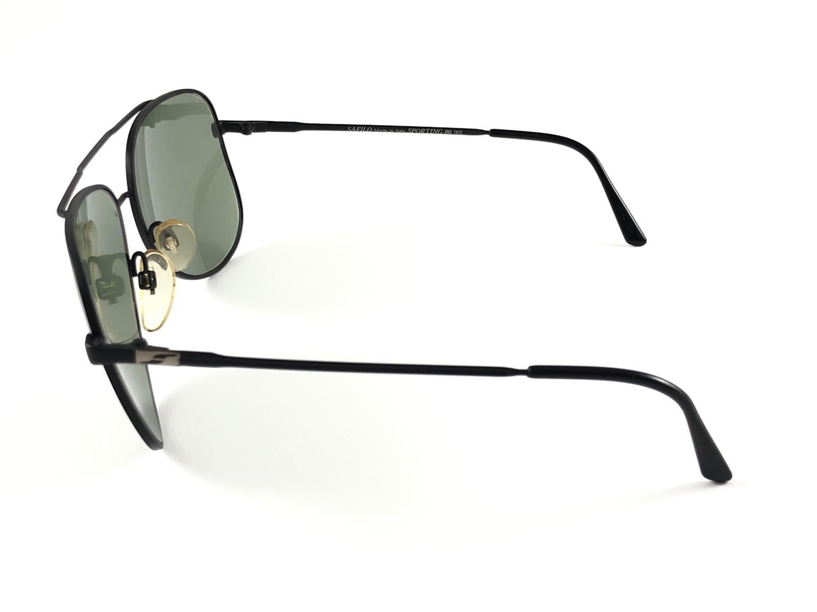 New Vintage Safilo Sporting 86 003 Black Mate Aviator 1980's Sunglasses en vente 1