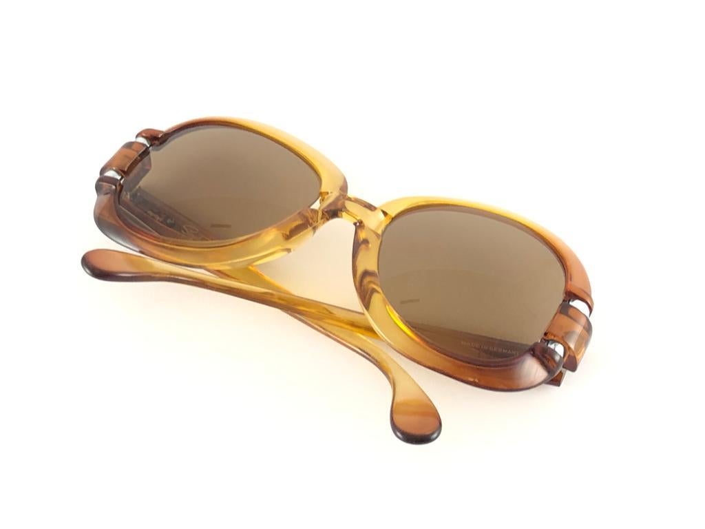 New Vintage Saphira 4013 Translucent Amber Optyl Sunglasses 80s Germany   For Sale 3