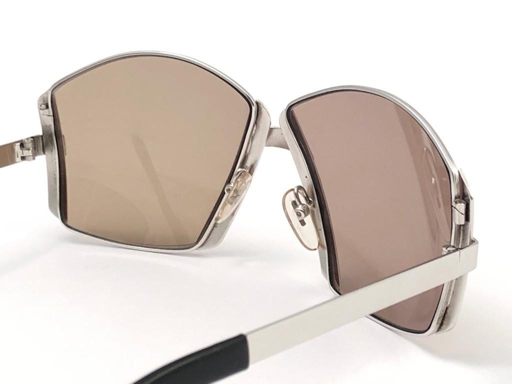 New Vintage Sapphira M713 Oversized Silver Brown Lenses Sunglasses In New Condition In Baleares, Baleares