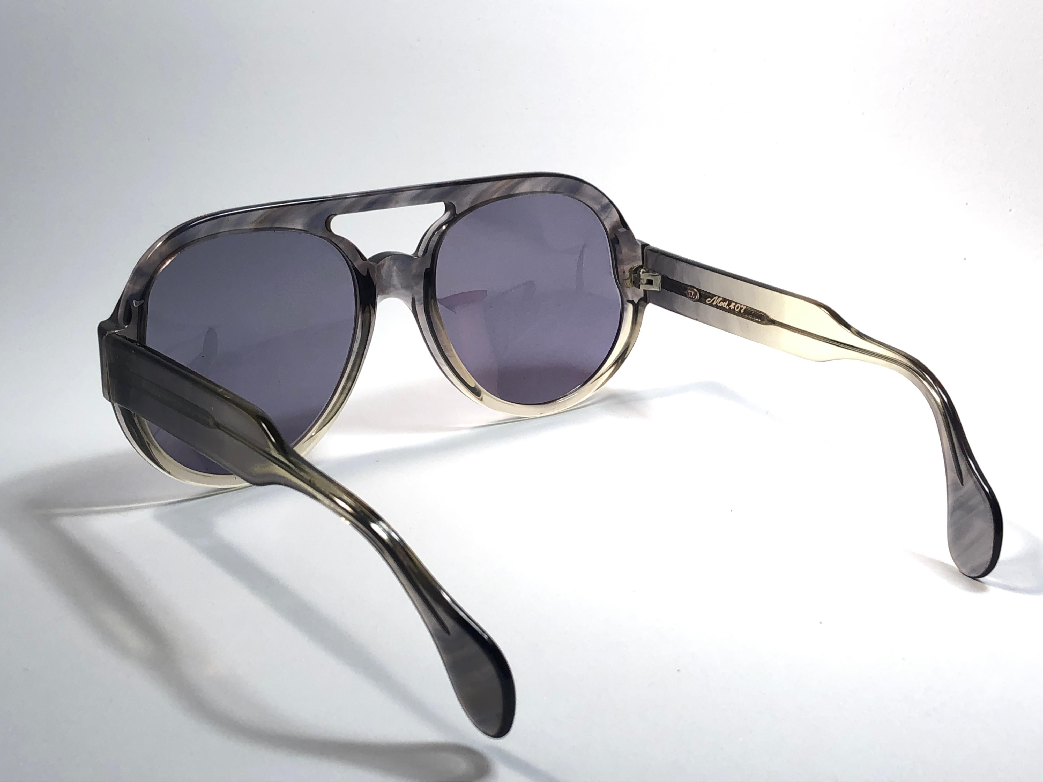 New Vintage Serge Kirchhofer Translucent  Mod 407 Oversized Sunglasses Austria For Sale 1