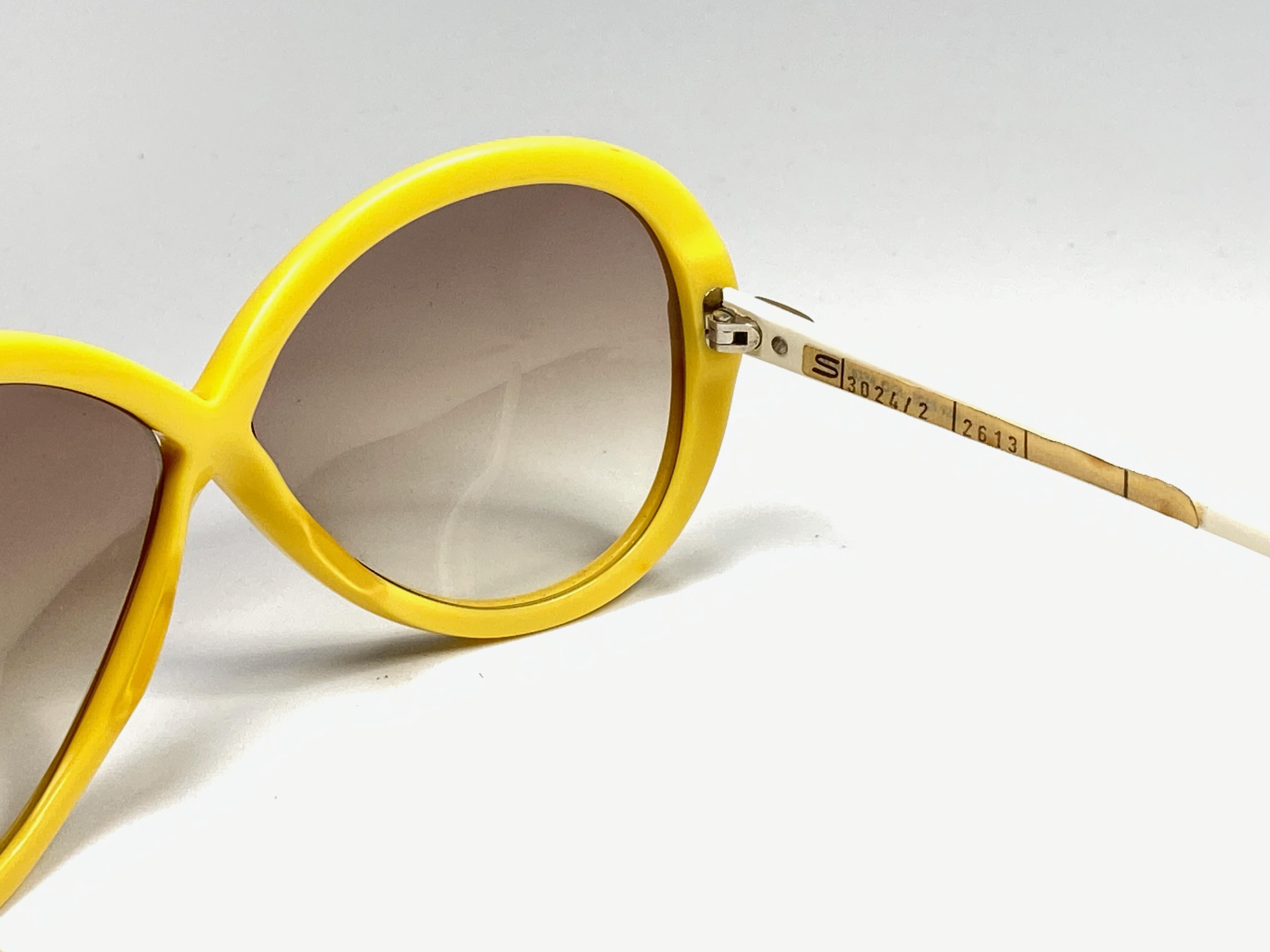 Women's or Men's New Vintage Silhouette 3024 Yellow & Beige Funk Germany 1980 Sunglasses 