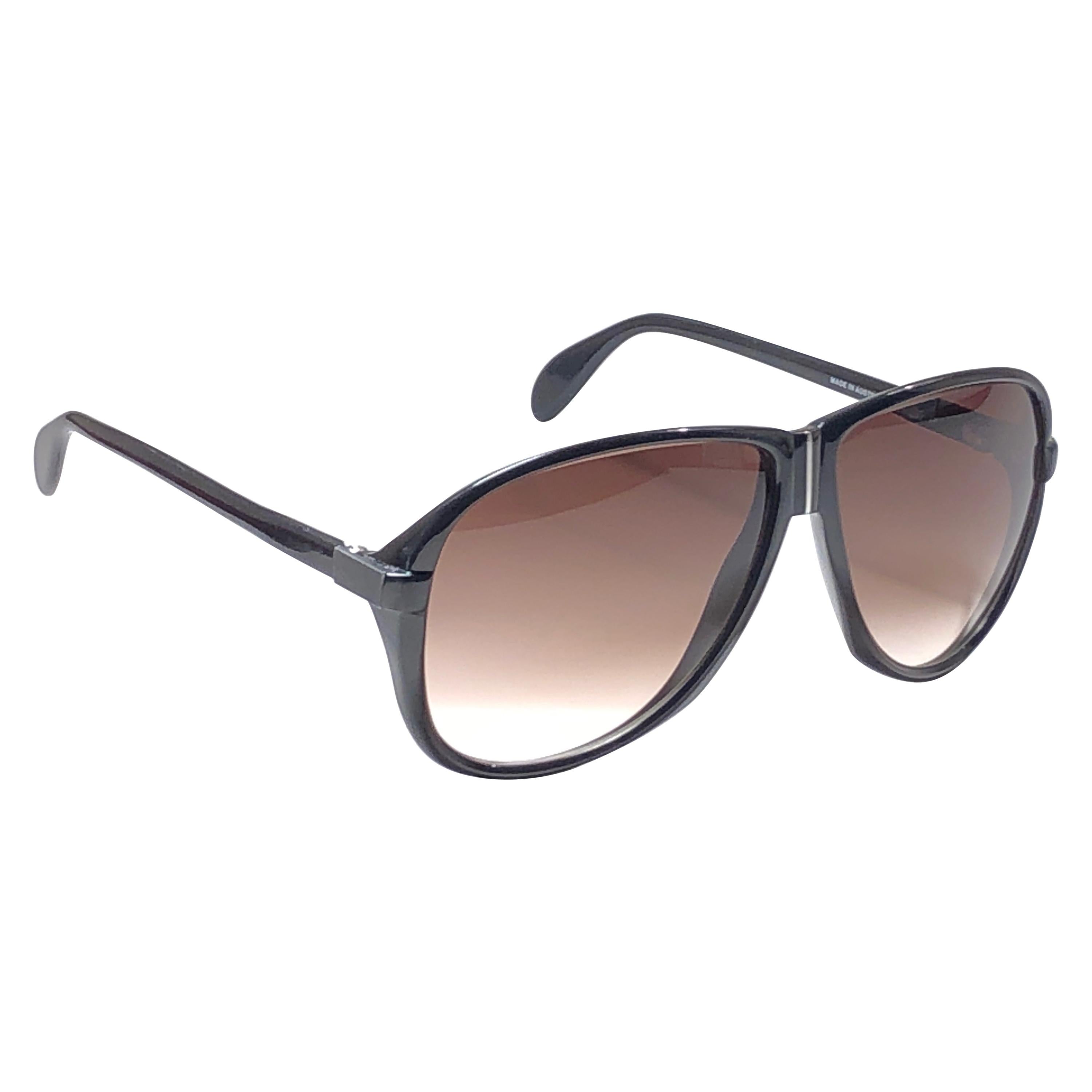 New Vintage Silhouette 4005 Black & Silver 1980's Sunglasses For Sale