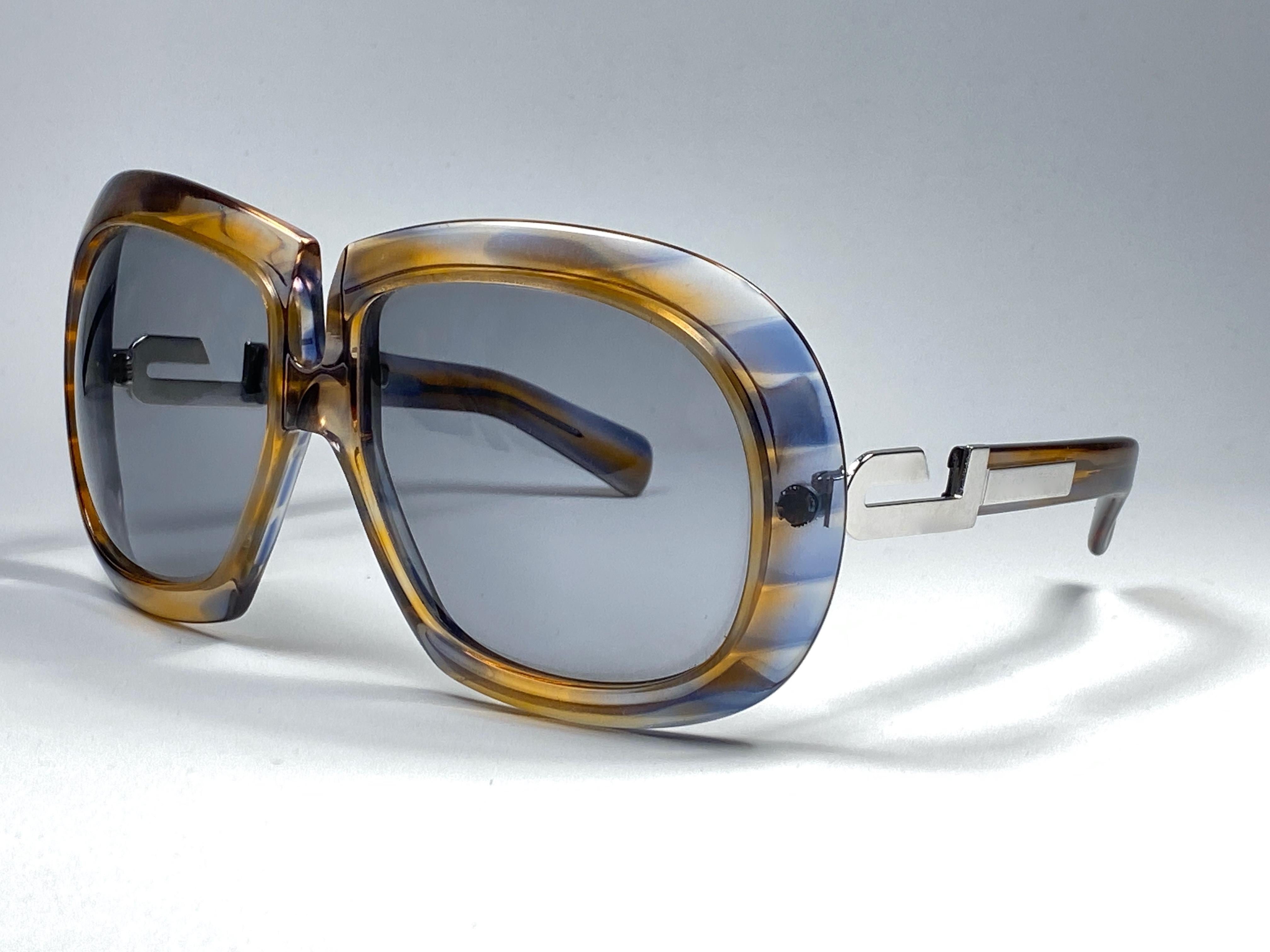 Gray New Vintage Silhouette 559 Clear Oversized Silver Funk Germany 1970 Sunglasses  For Sale