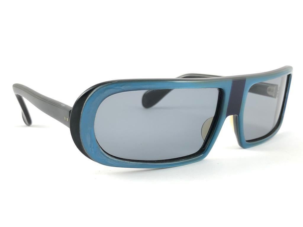 Gafas de sol nuevas Vintage Silhouette Máscara verde y azul Años 80 Gris en venta