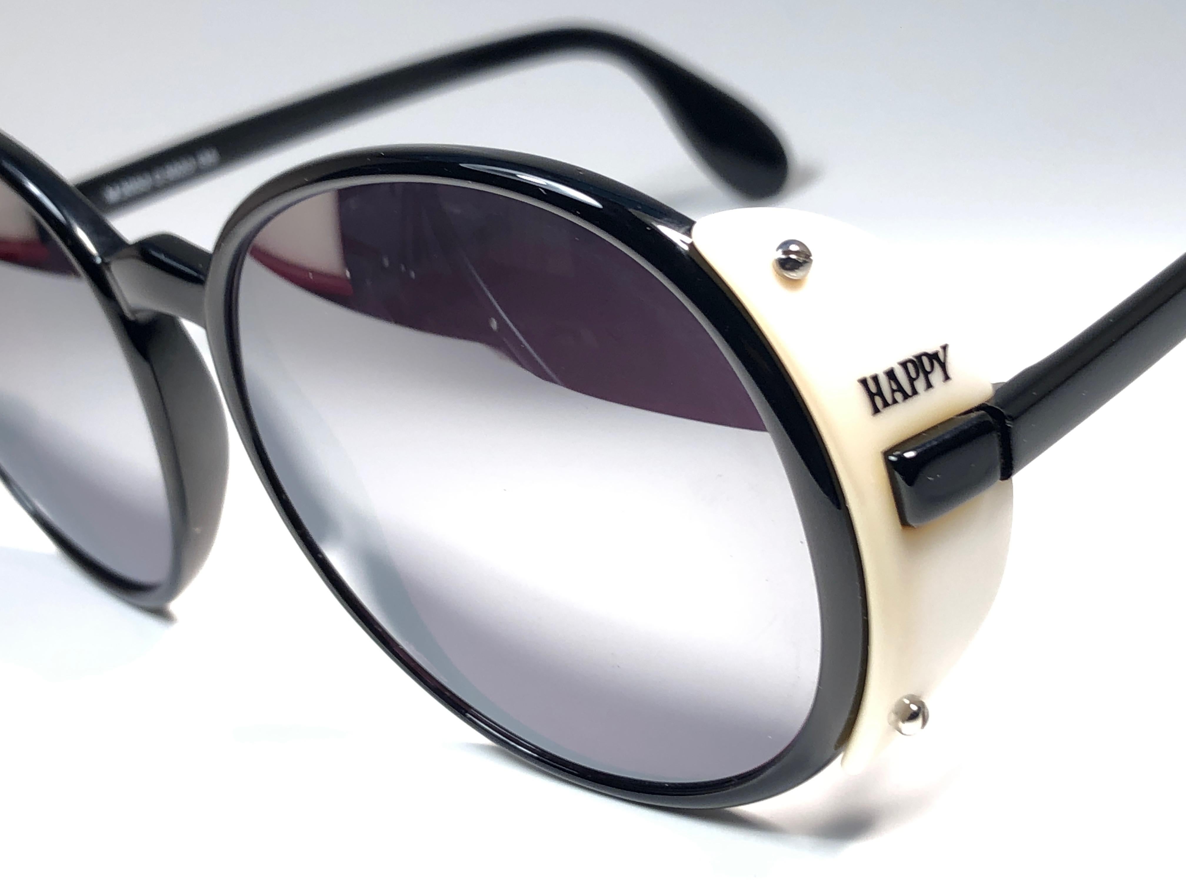 Women's New Vintage Silhouette M3053 C Black & White 1980's Sunglasses For Sale