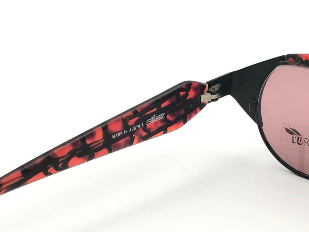 New Vintage Silhouette M9705 Mosaic Red 1980's Sunglasses Made in Austria In New Condition For Sale In Baleares, Baleares