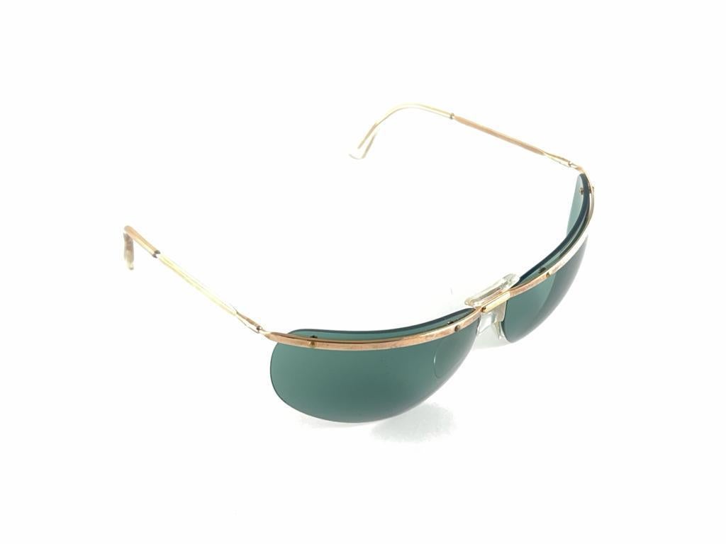 New Vintage Sol Amor Gold Green Lenses Rimless Wrap Frame Sunglasses 60's France In New Condition For Sale In Baleares, Baleares