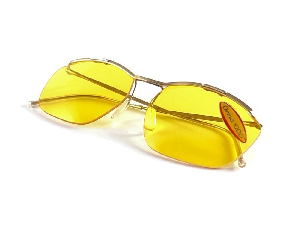 New Vintage Sol Amor Gold Yellow Lenses Rimless Frame Sunglasses 60's France For Sale 5